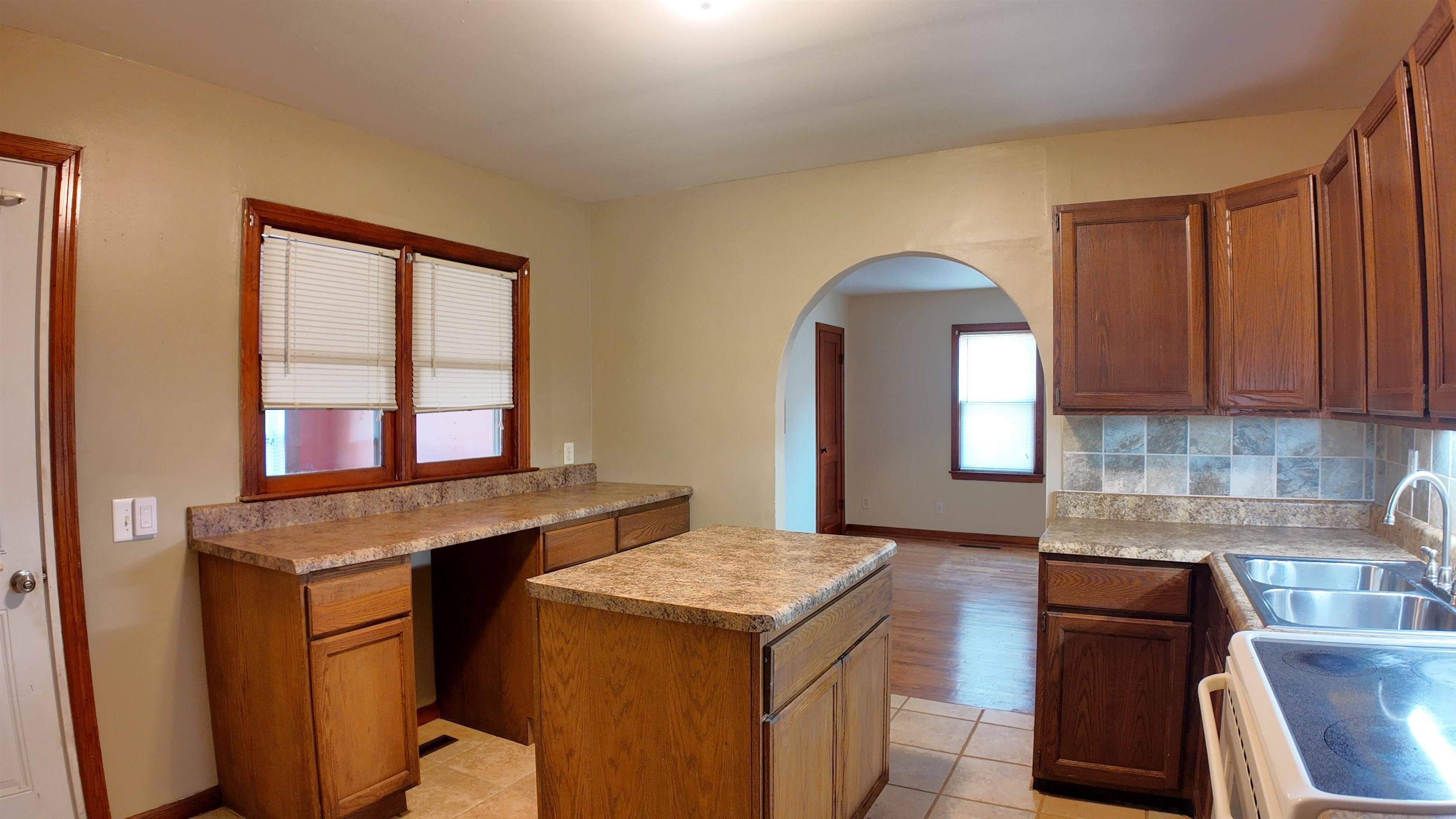 420 N Mississippi Street Property Photo 7