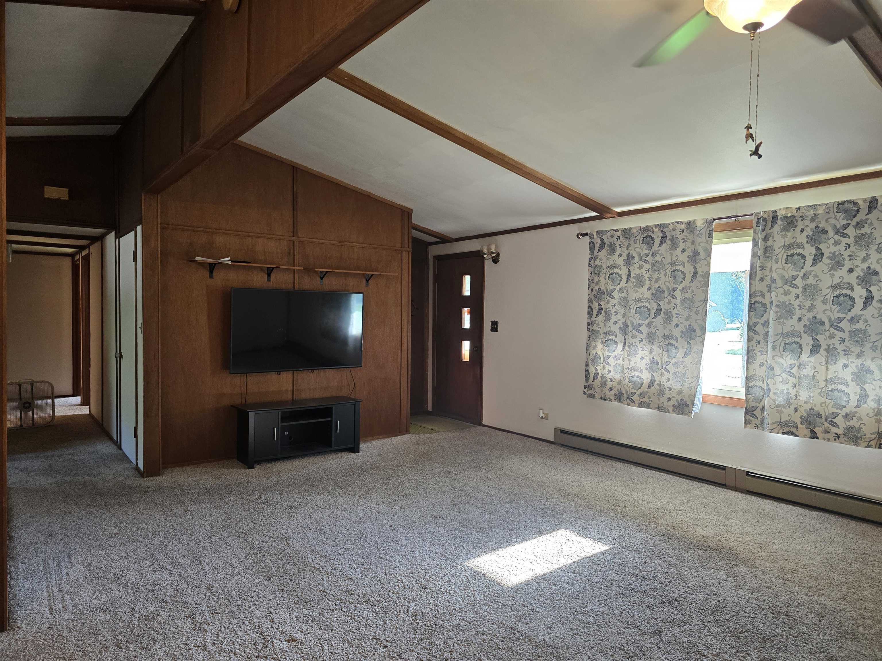 319 Rogers Road Property Photo 3