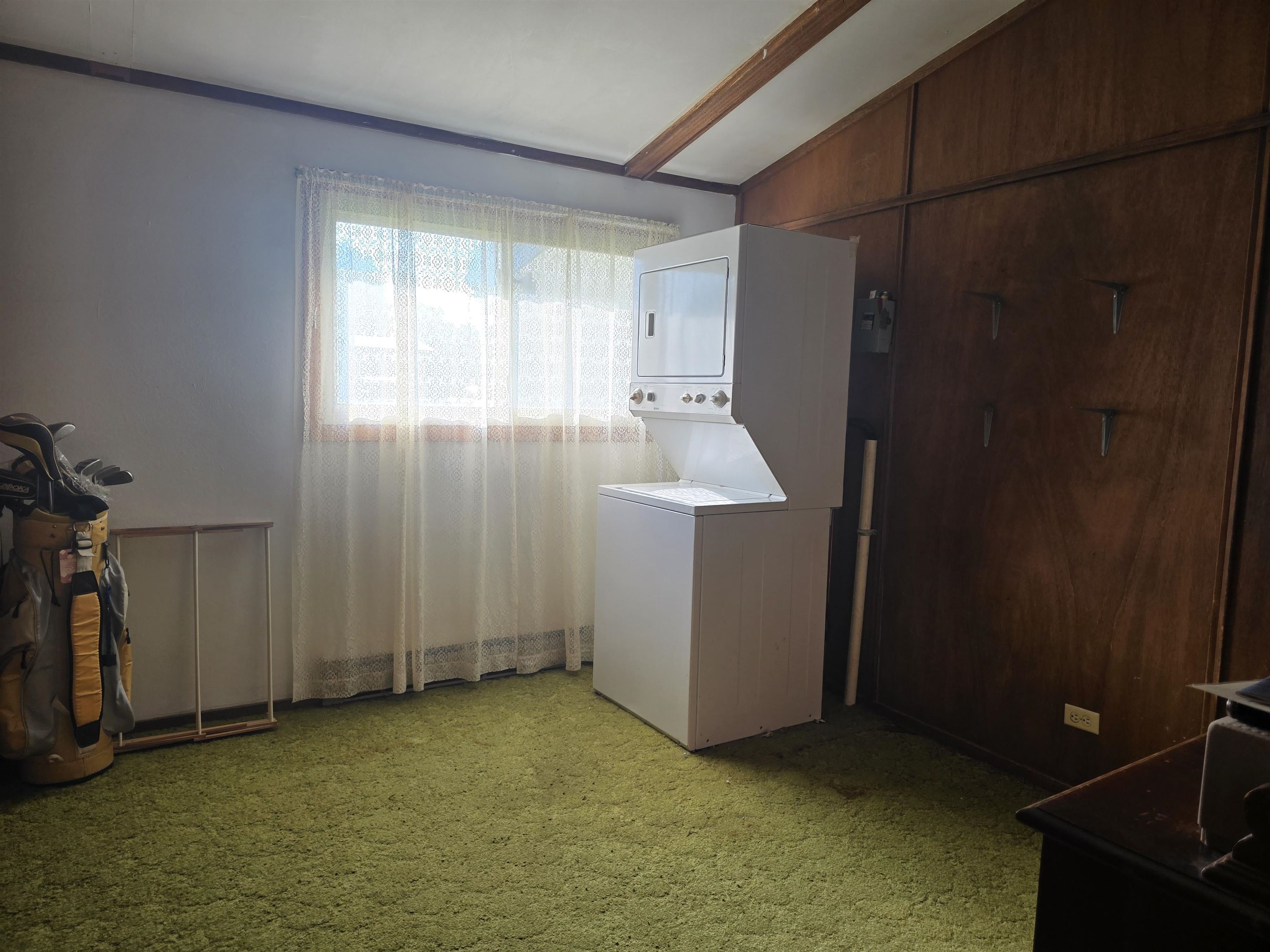 319 Rogers Road Property Photo 11