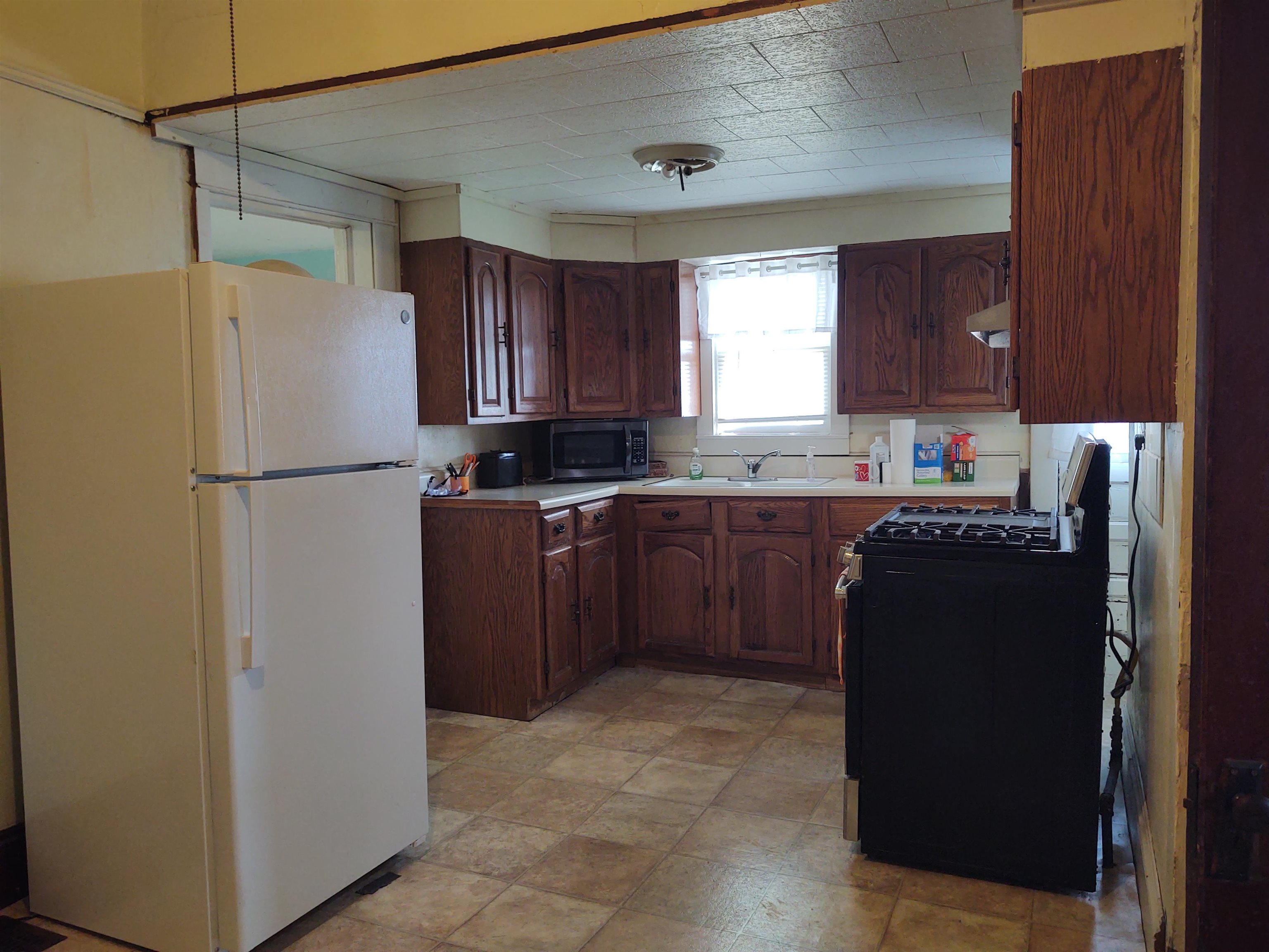 604 W Vine Street Property Photo 3