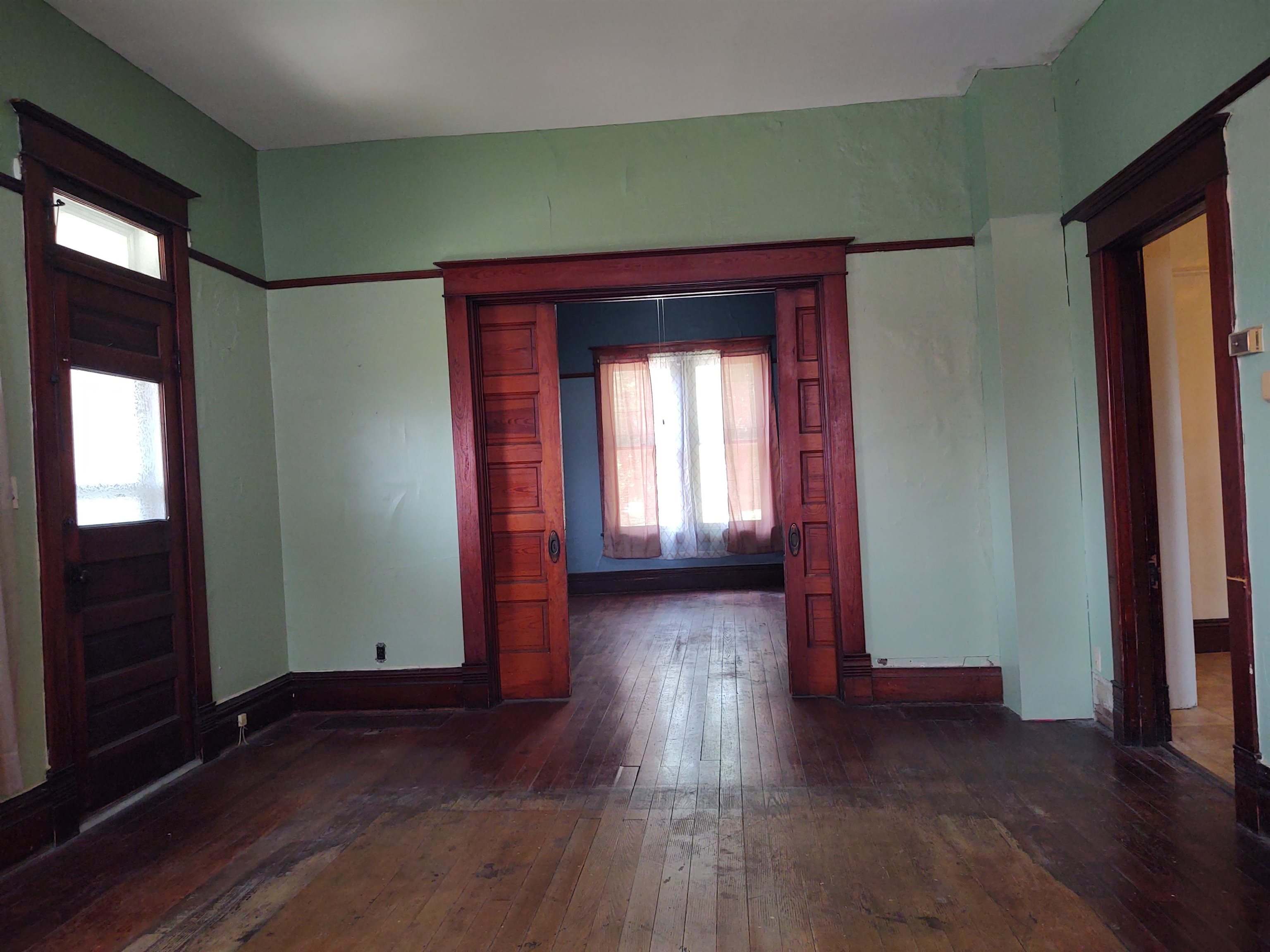 604 W Vine Street Property Photo 7
