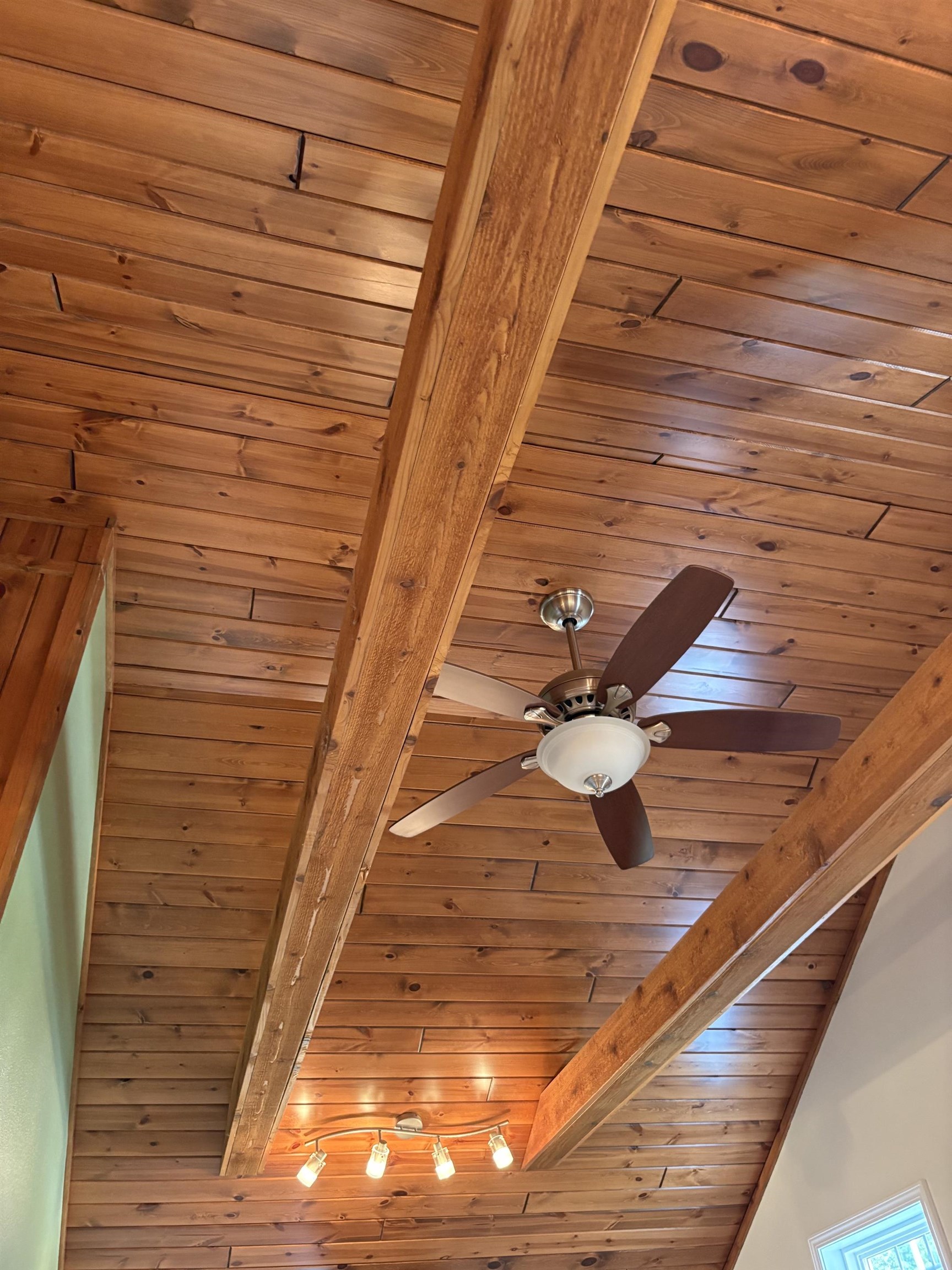 506 E Franklin Street Property Photo 9