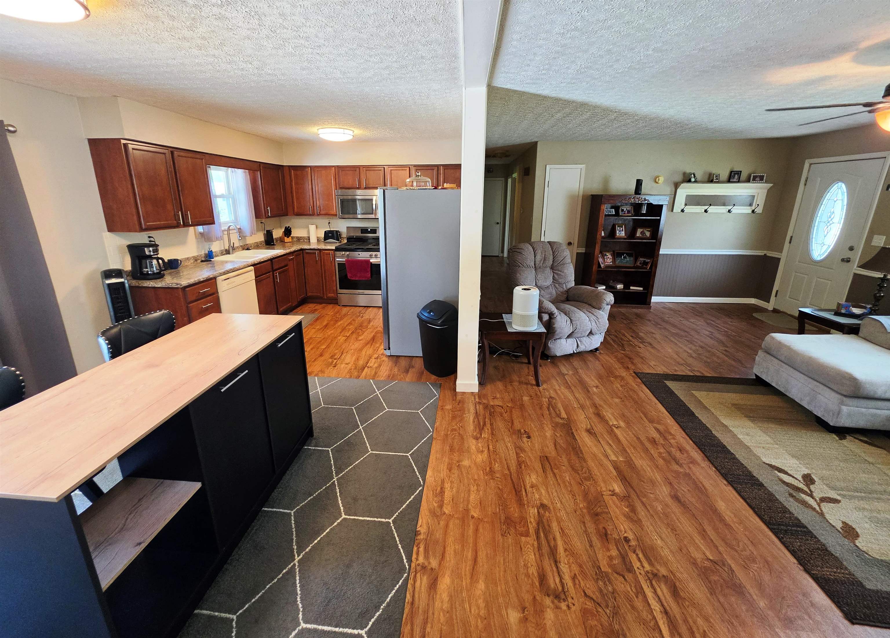 346 Woodland Drive Property Photo 6