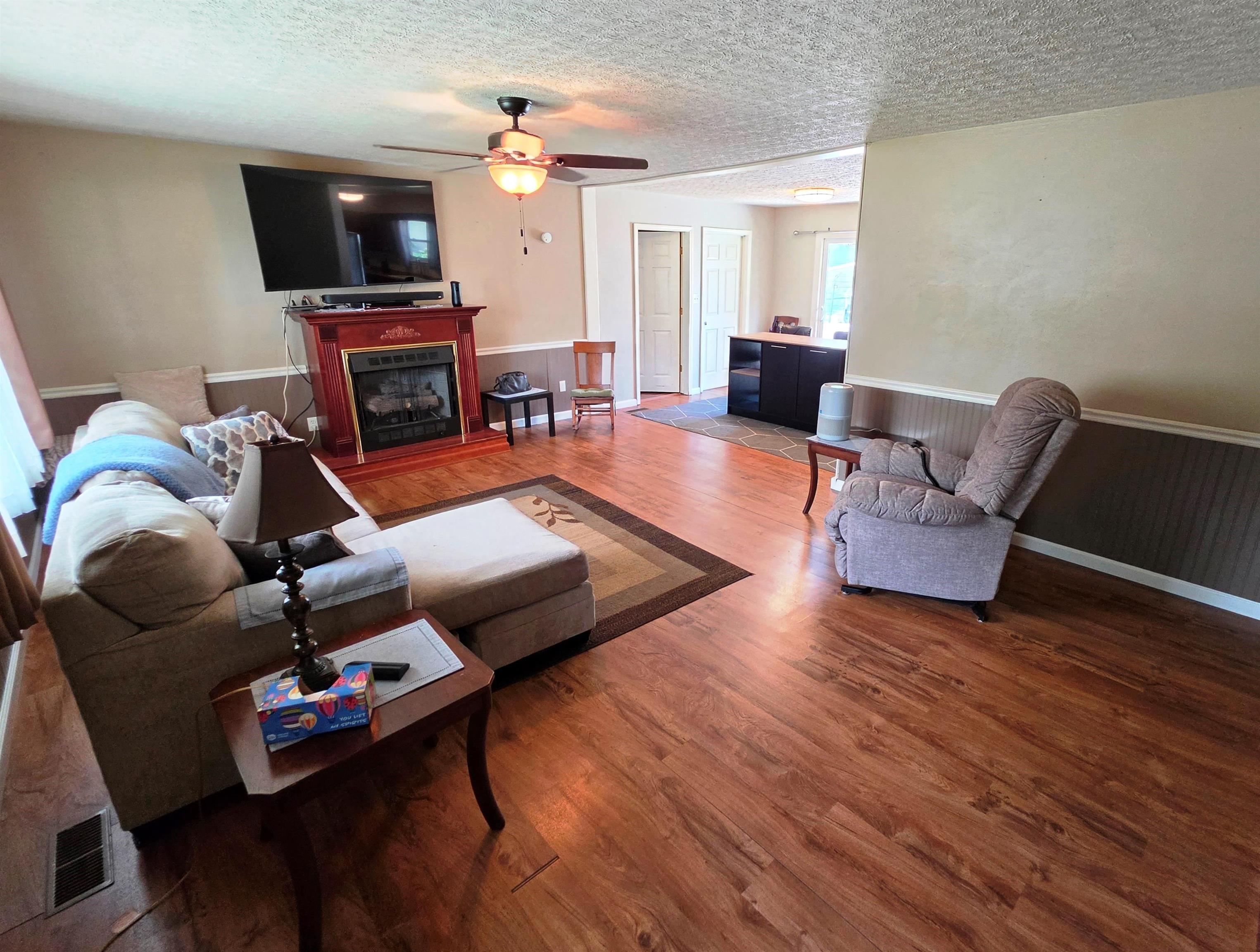 346 Woodland Drive Property Photo 9