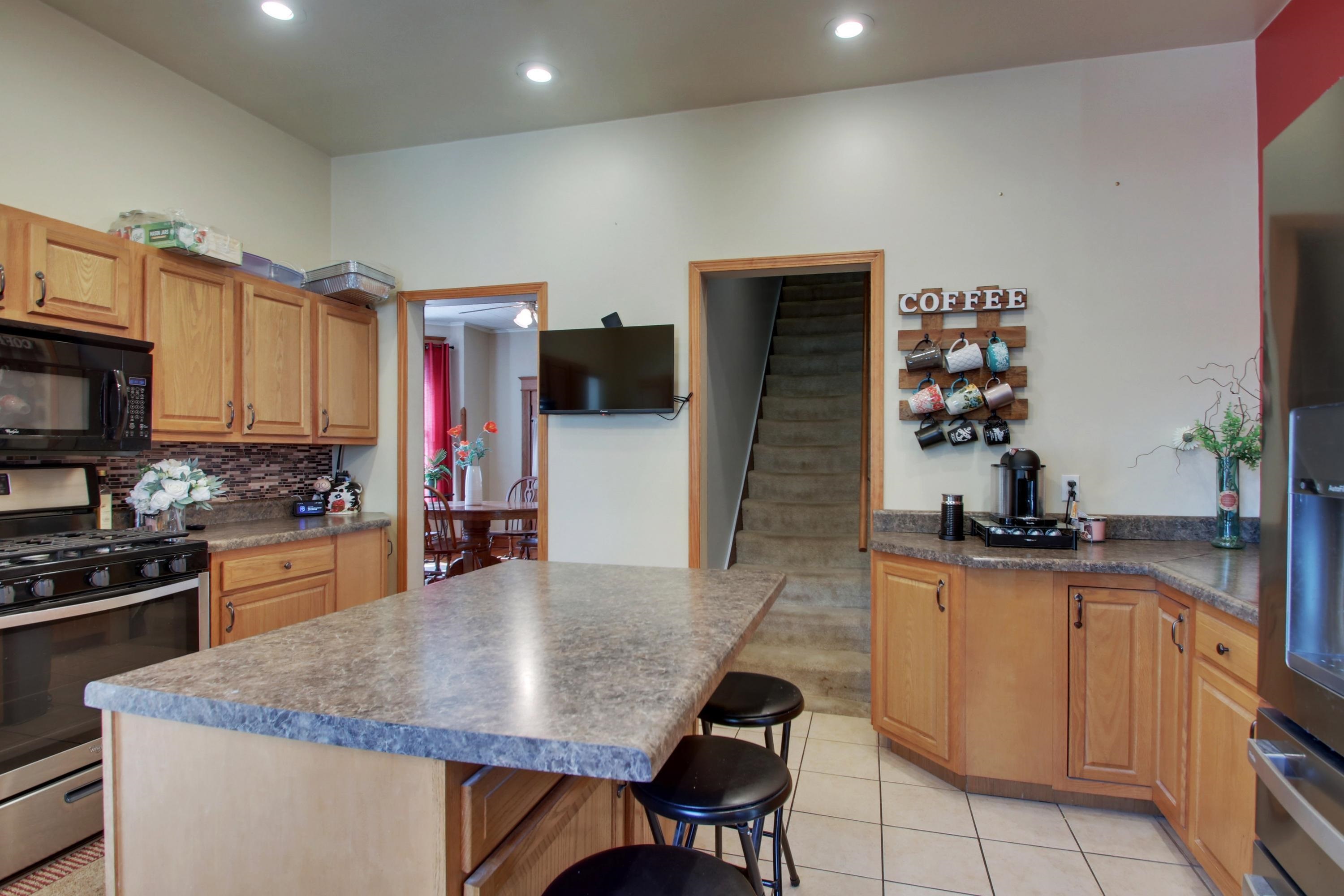 1803 Jefferson Street Property Photo 9