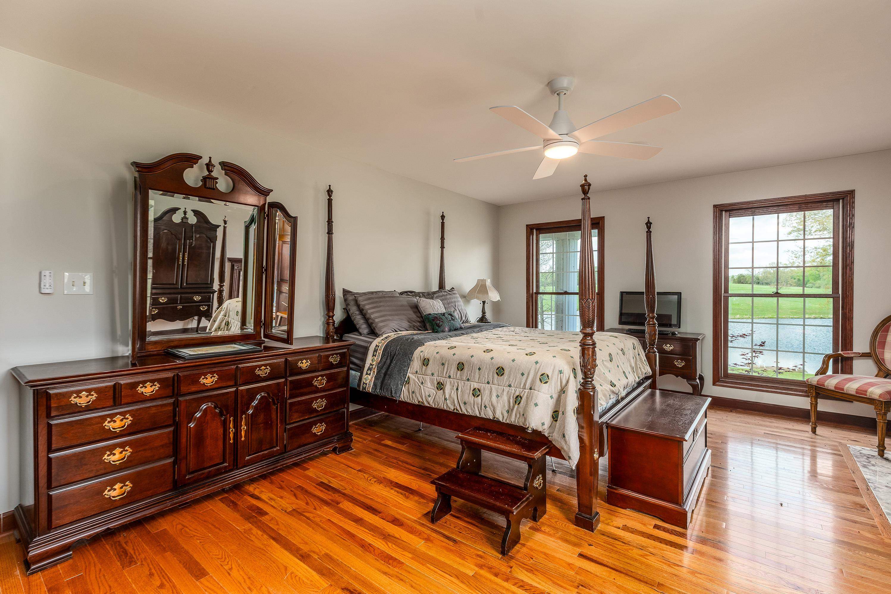 23107 Galatia Post Road Property Photo 45