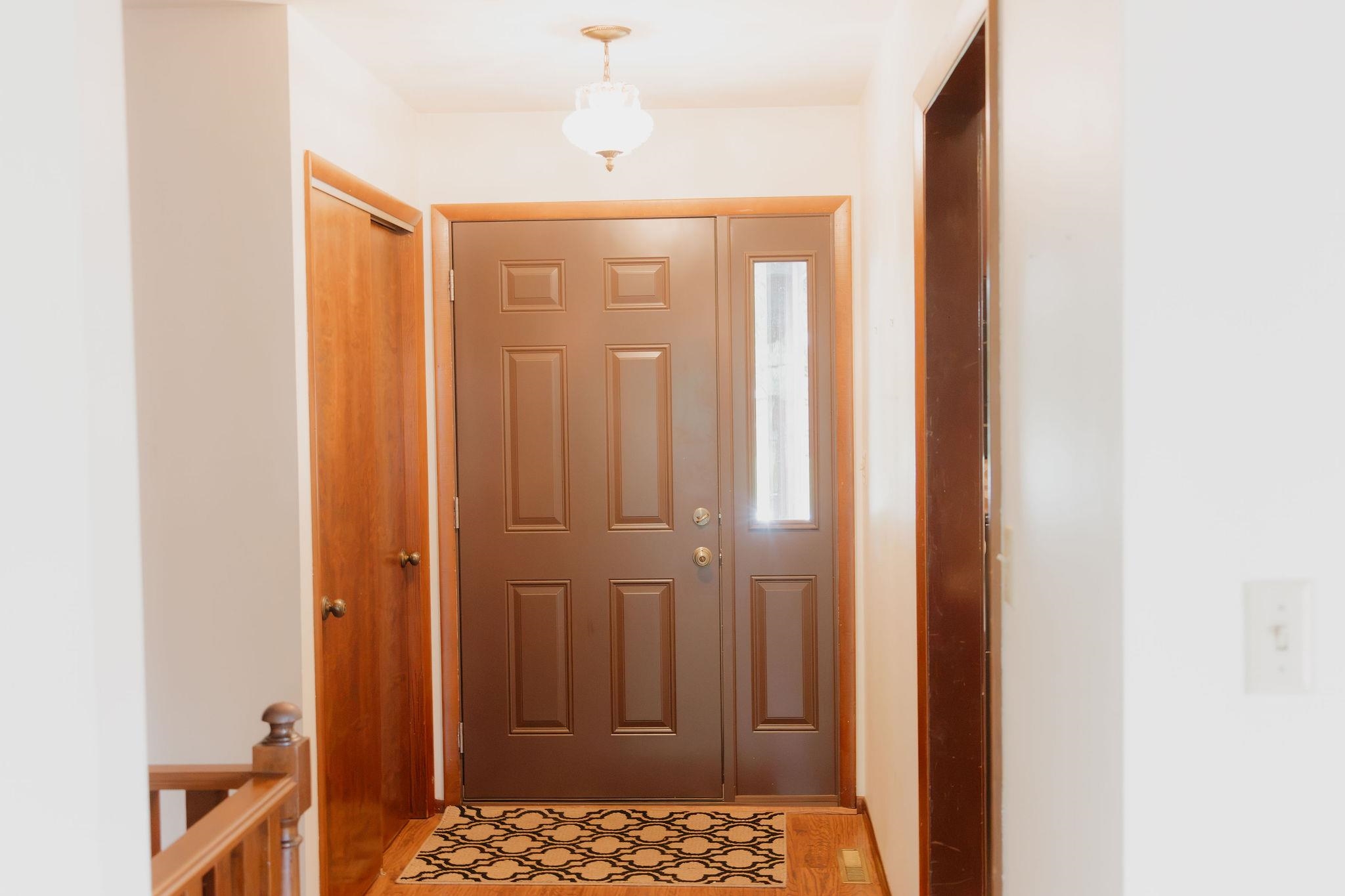 3025 Lantern Lane Property Photo 3