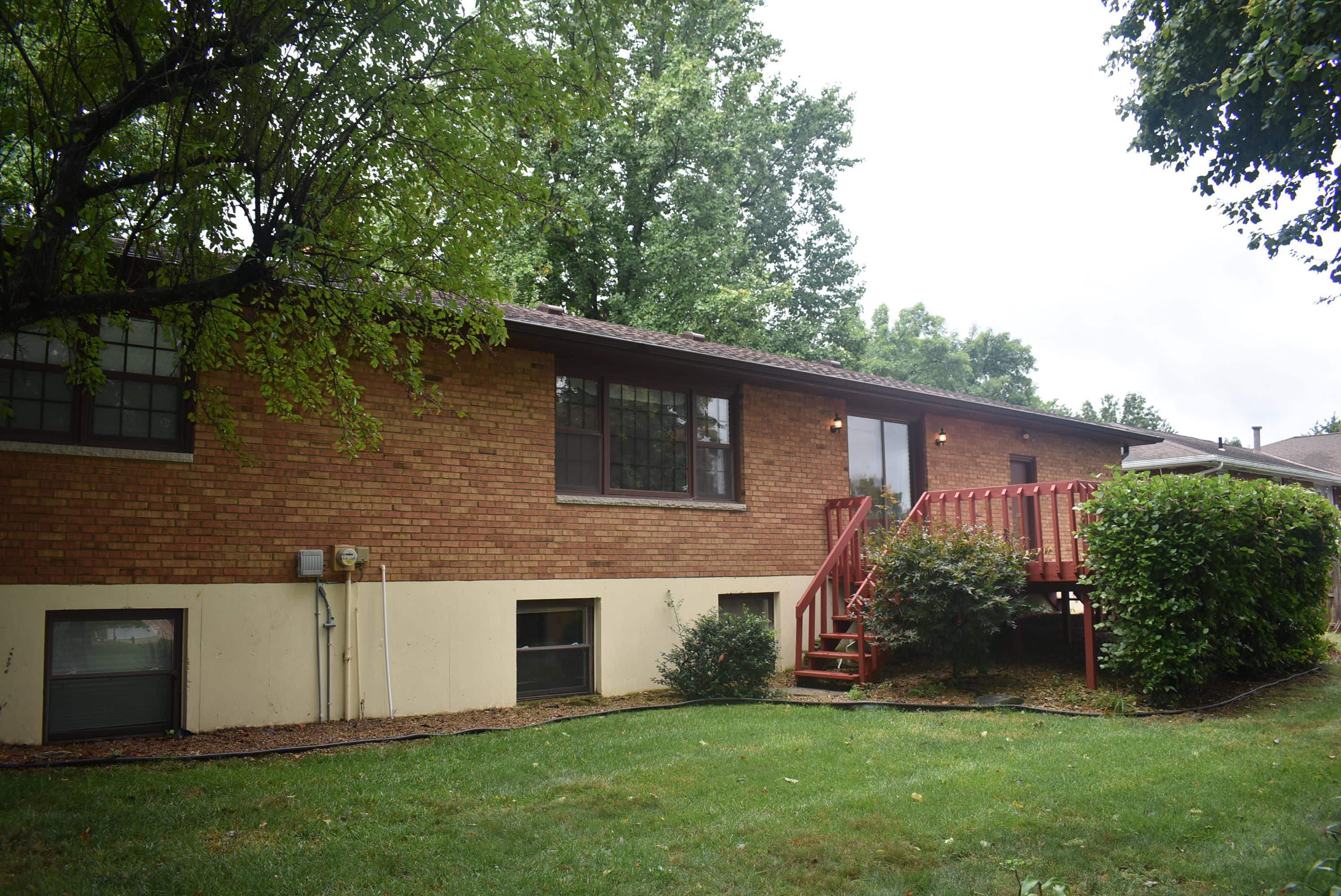 3025 Lantern Lane Property Photo 3