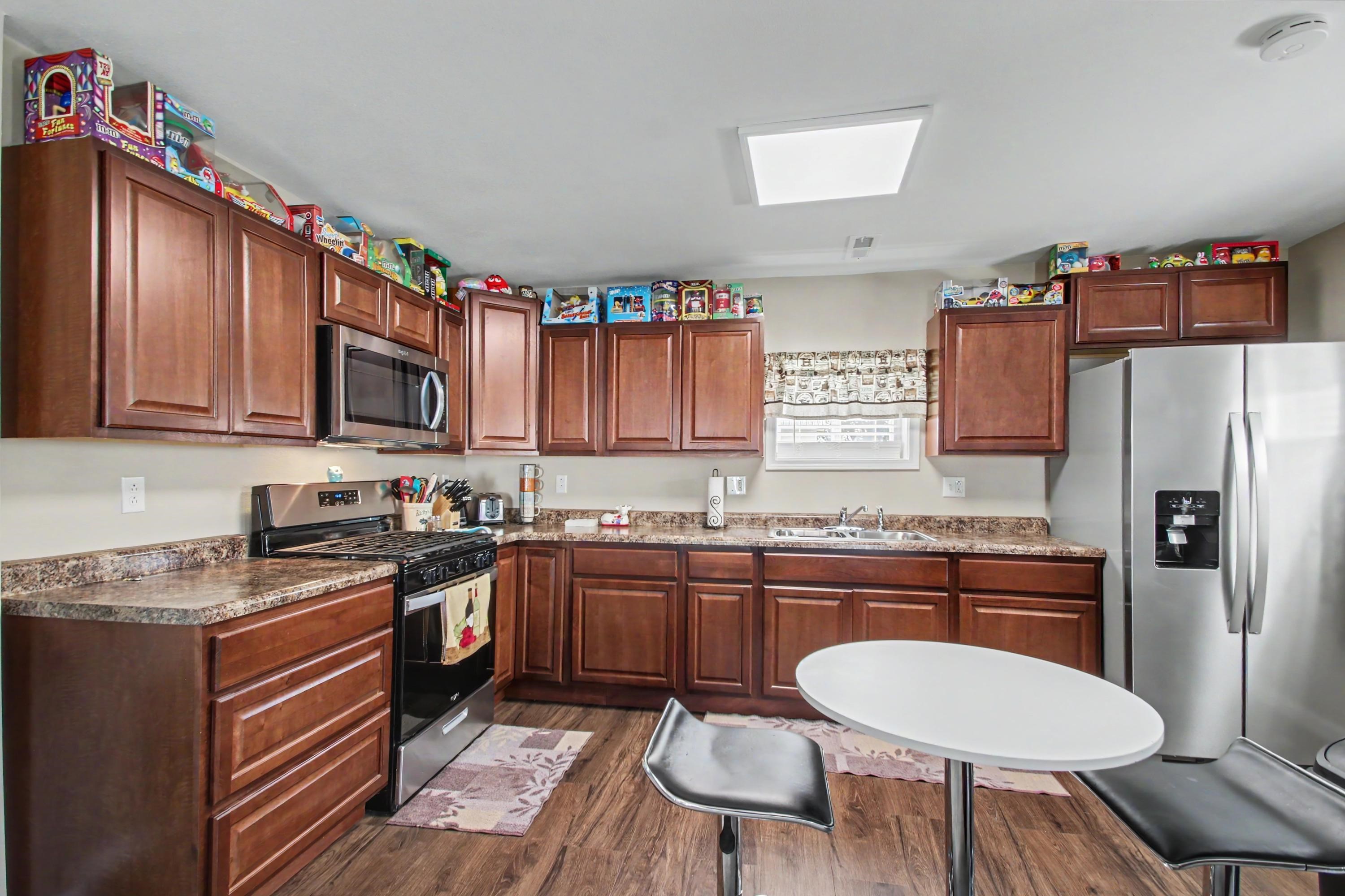 512 E Lafayette Street Property Photo 4