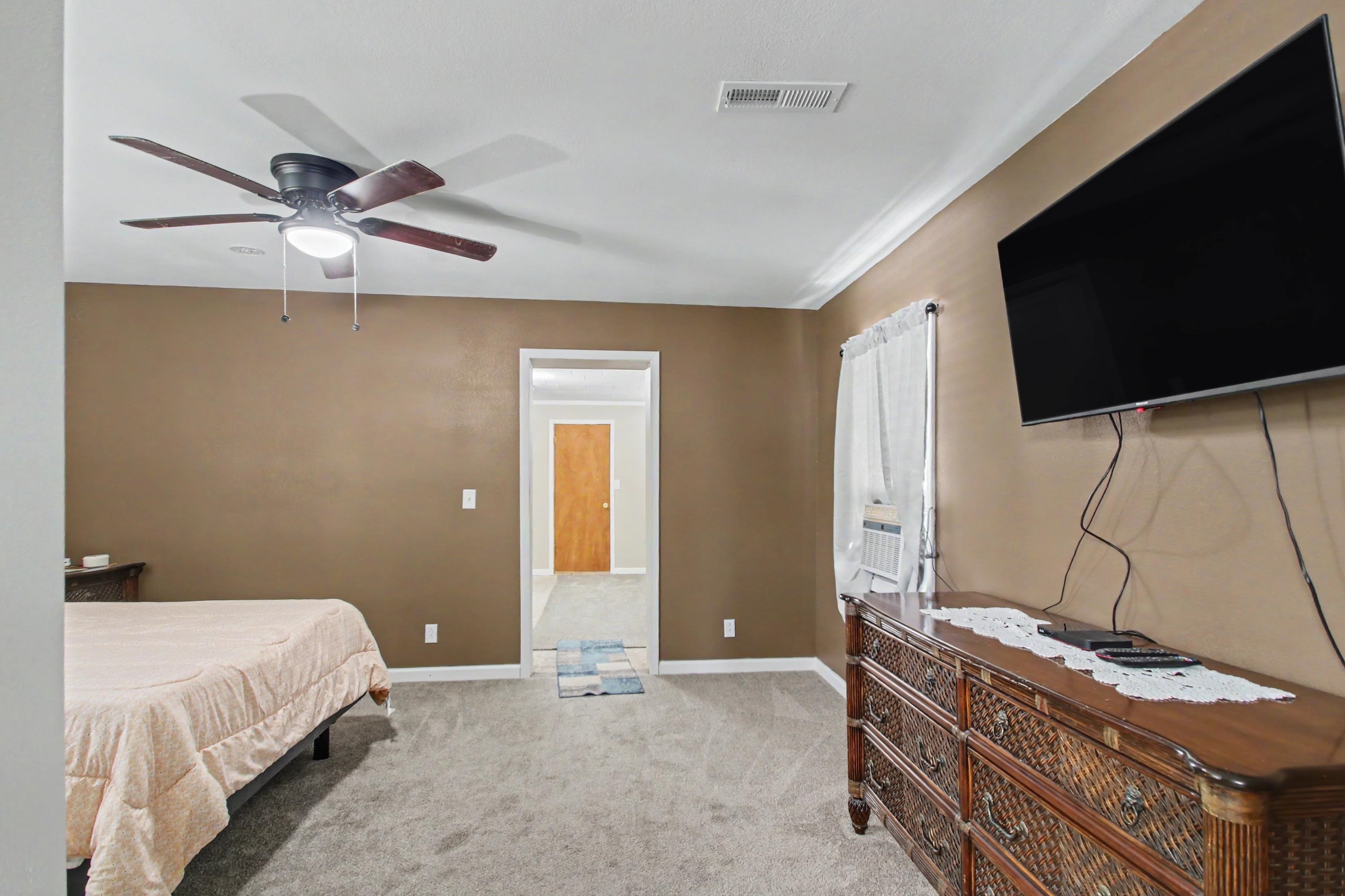 512 E Lafayette Street Property Photo 8