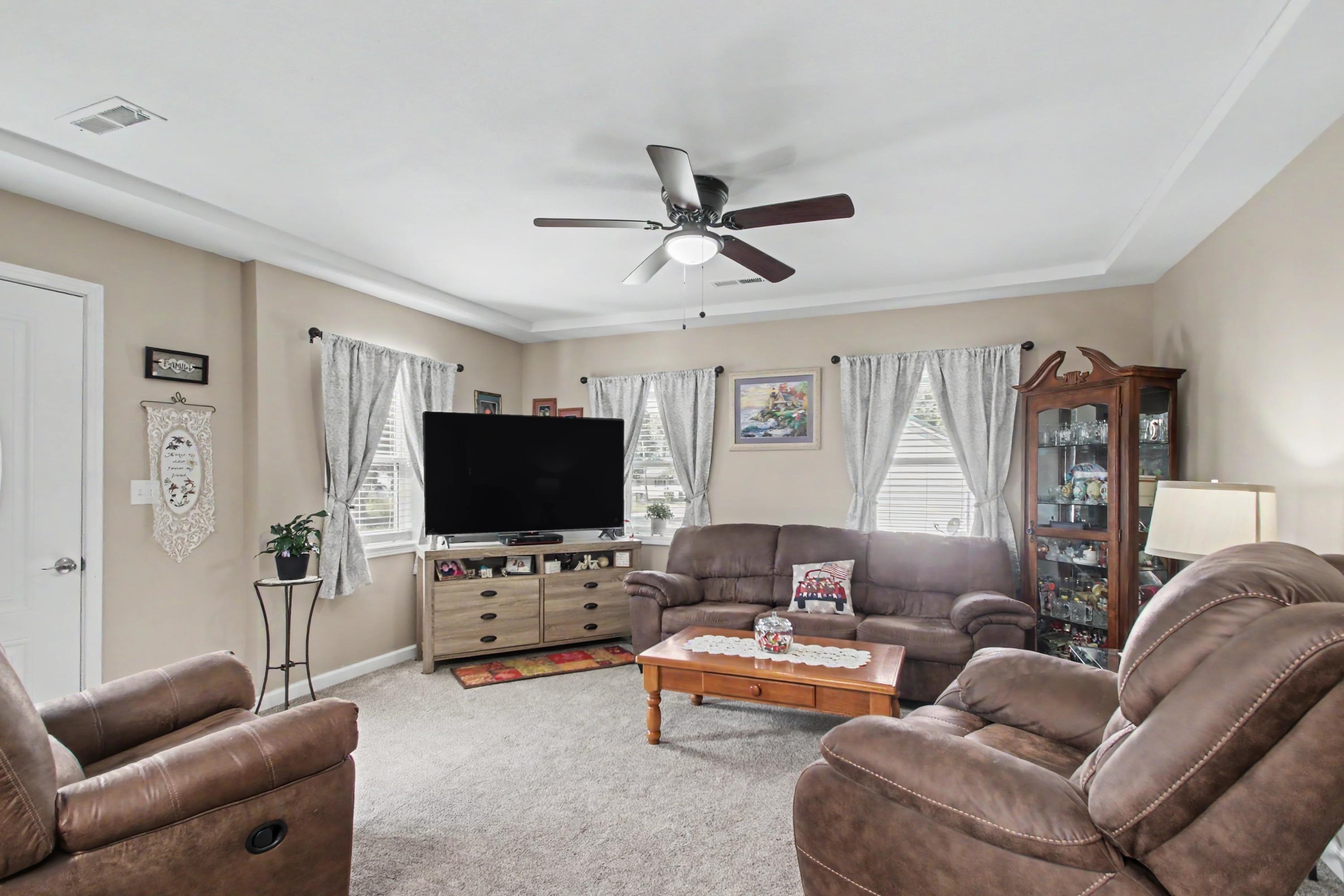 512 E Lafayette Street Property Photo 10