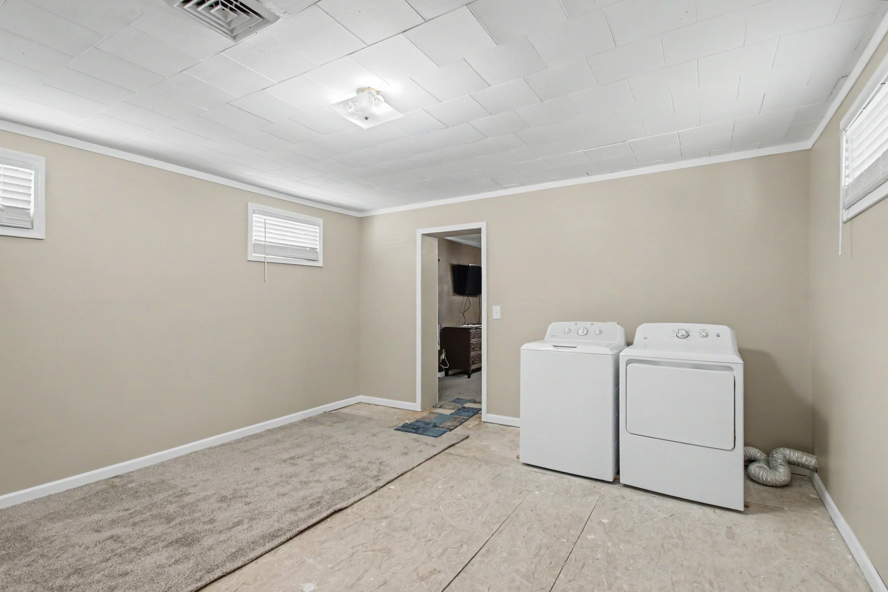 512 E Lafayette Street Property Photo 19