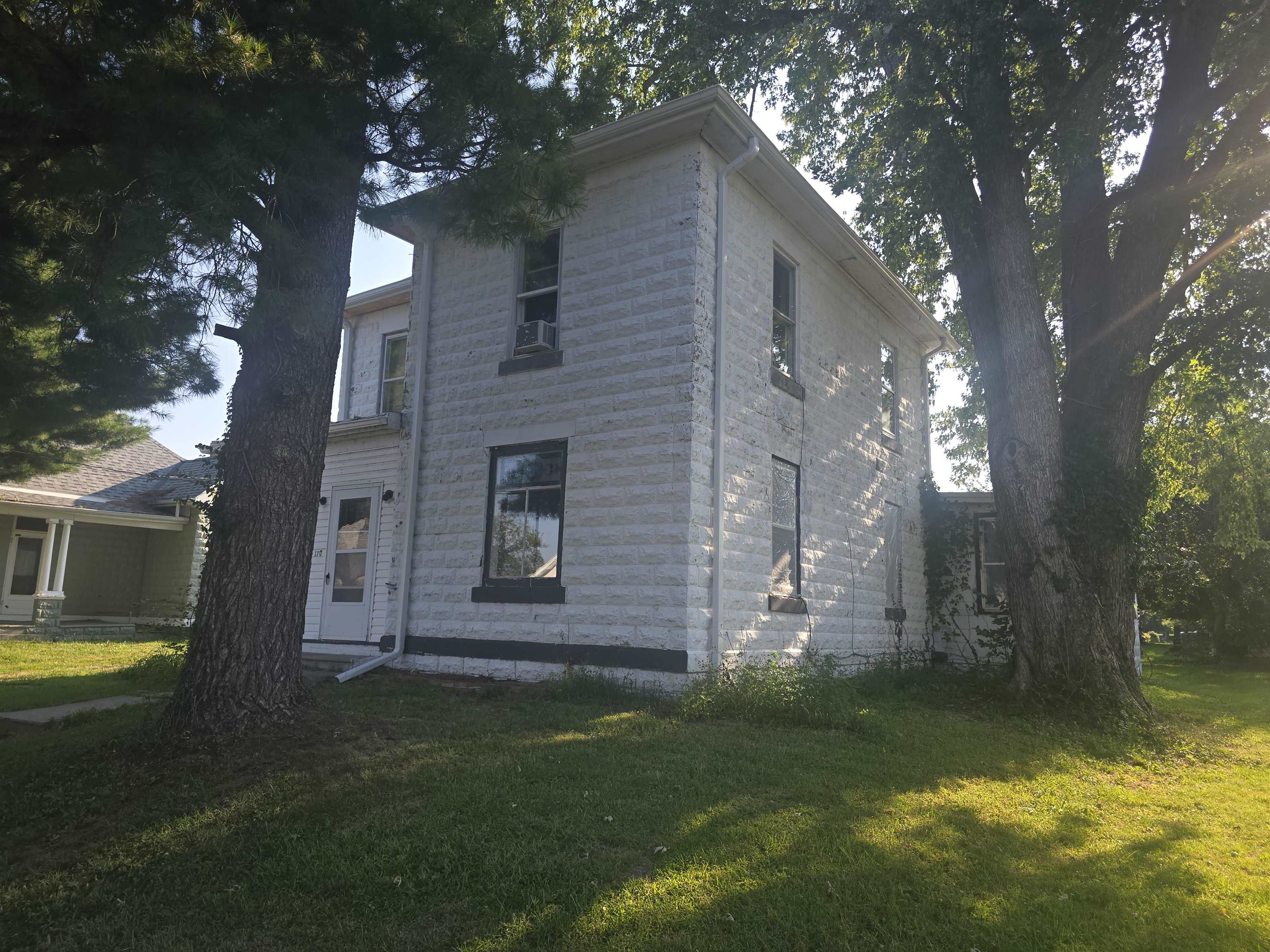 170 S Wilcox Street Property Photo 23