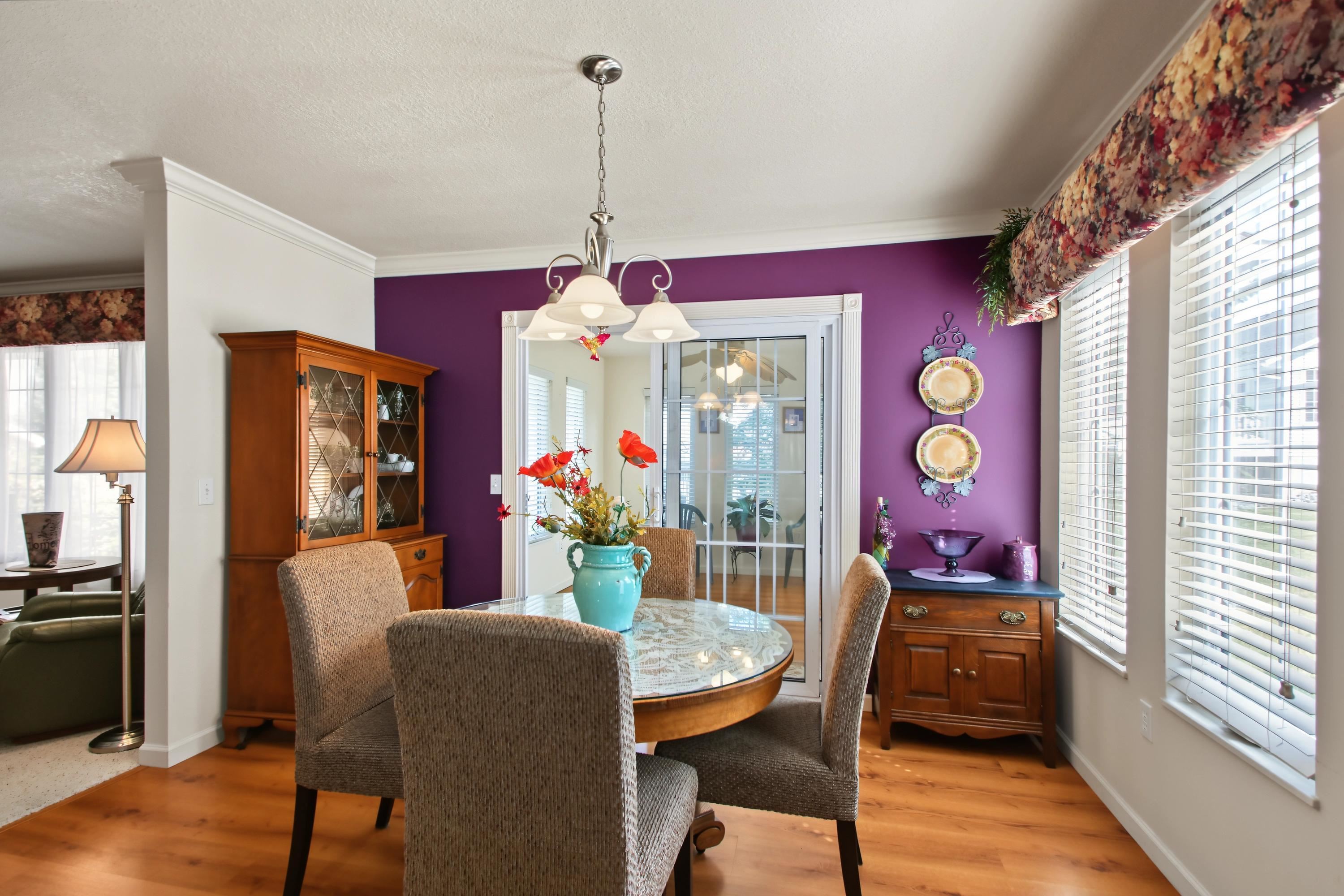 5009 Lake Ridge Drive Property Photo 4