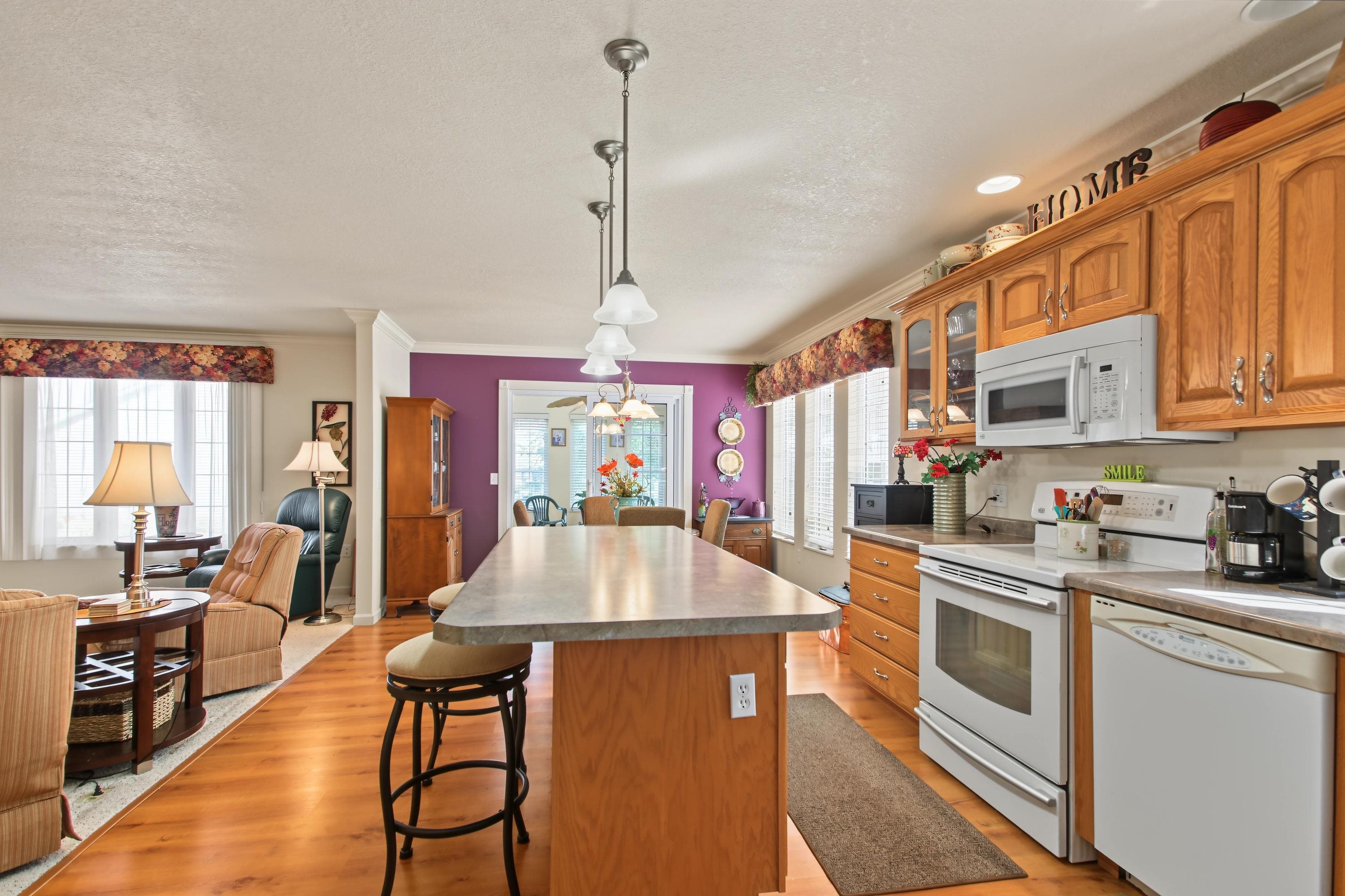 5009 Lake Ridge Drive Property Photo 6