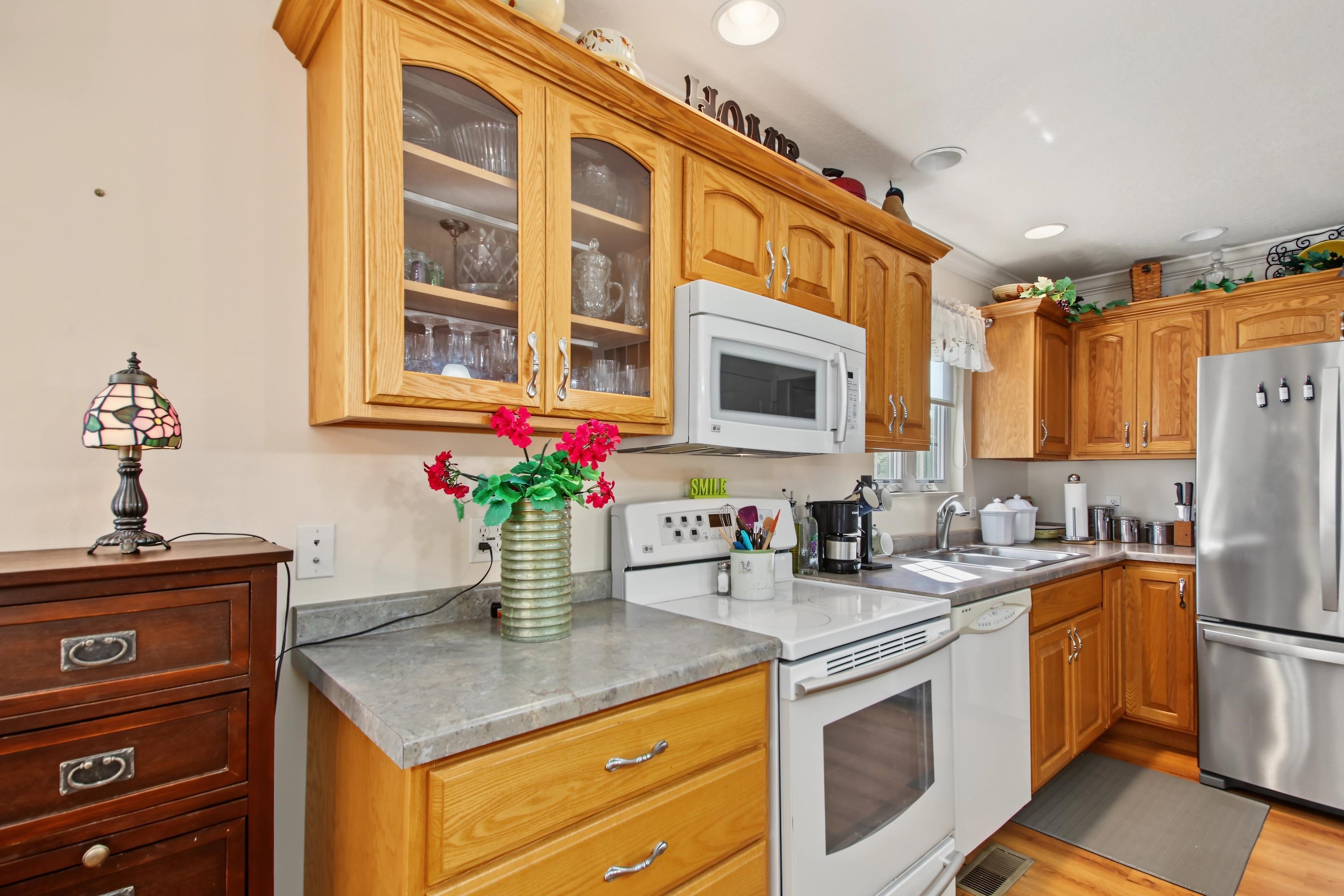 5009 Lake Ridge Drive Property Photo 12