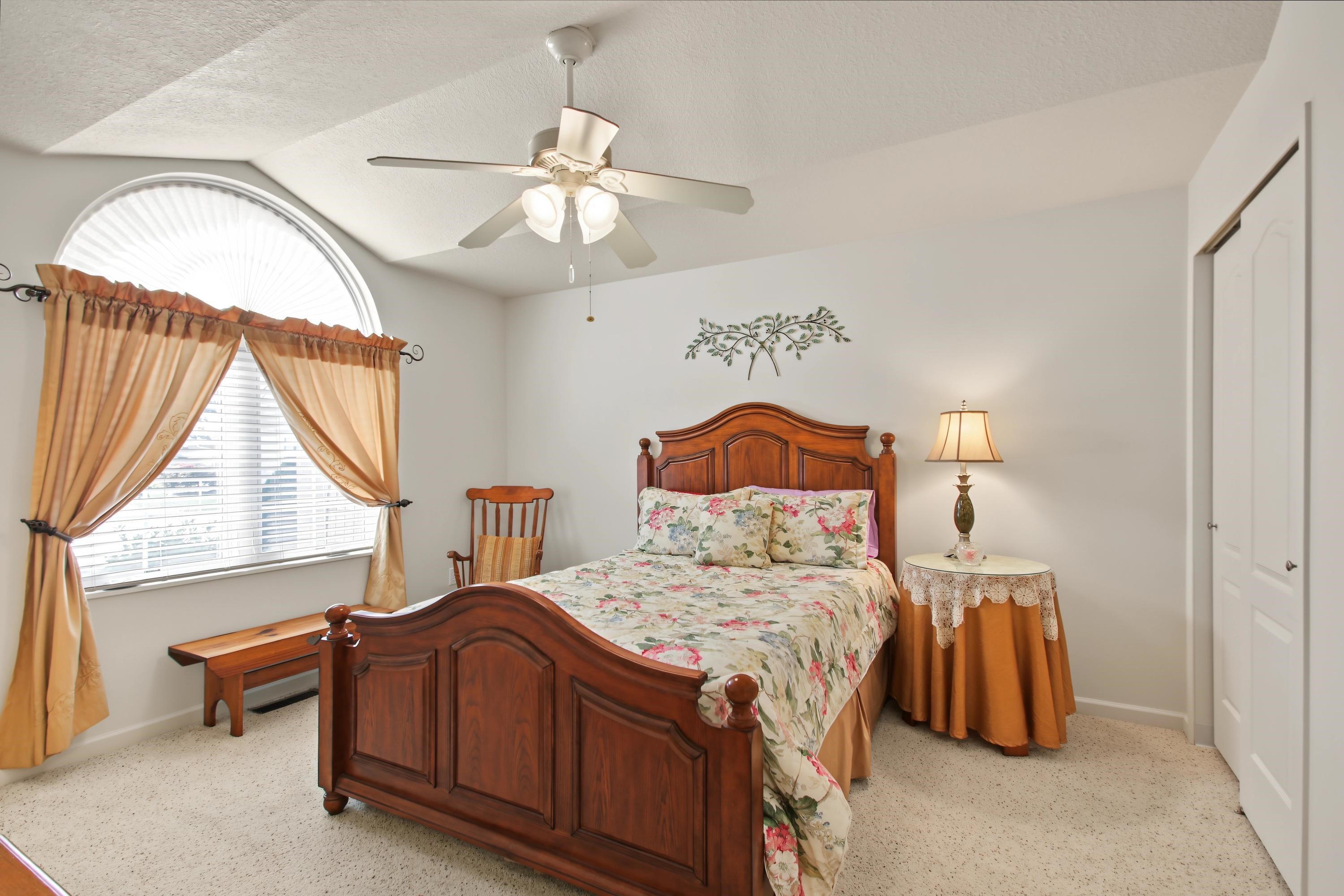 5009 Lake Ridge Drive Property Photo 18