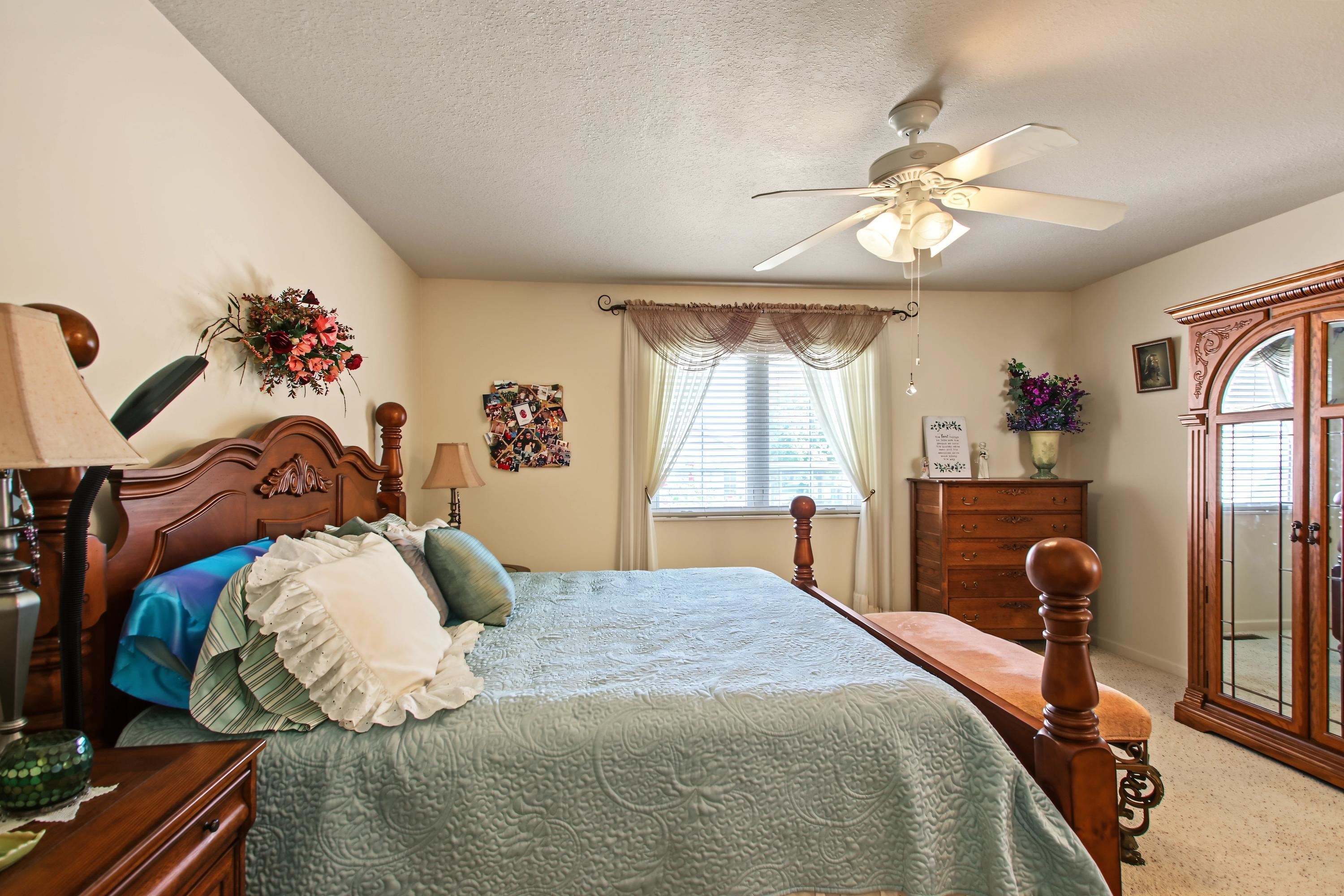 5009 Lake Ridge Drive Property Photo 20