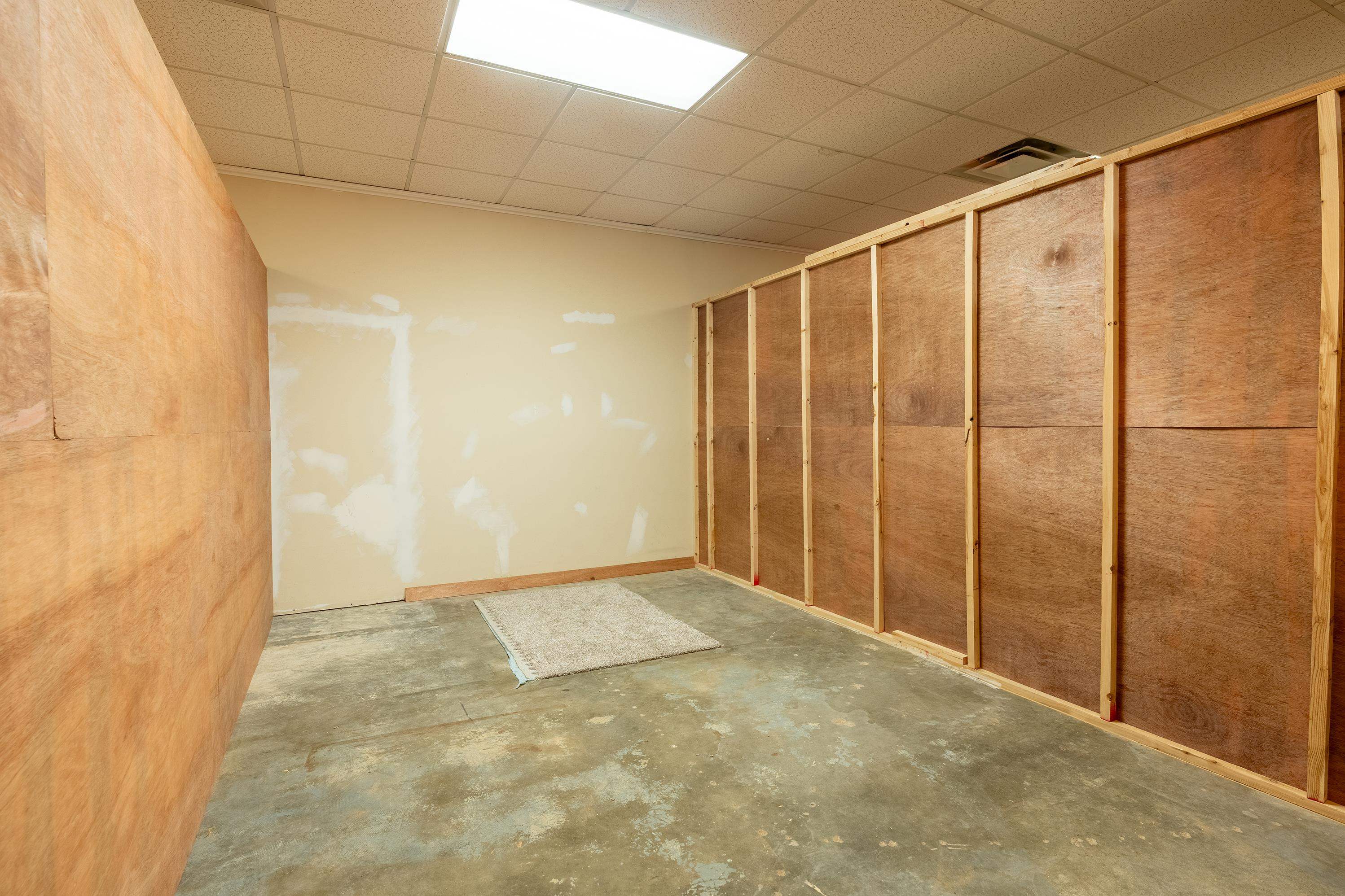 10543 Highway 149 Highway Property Photo 12