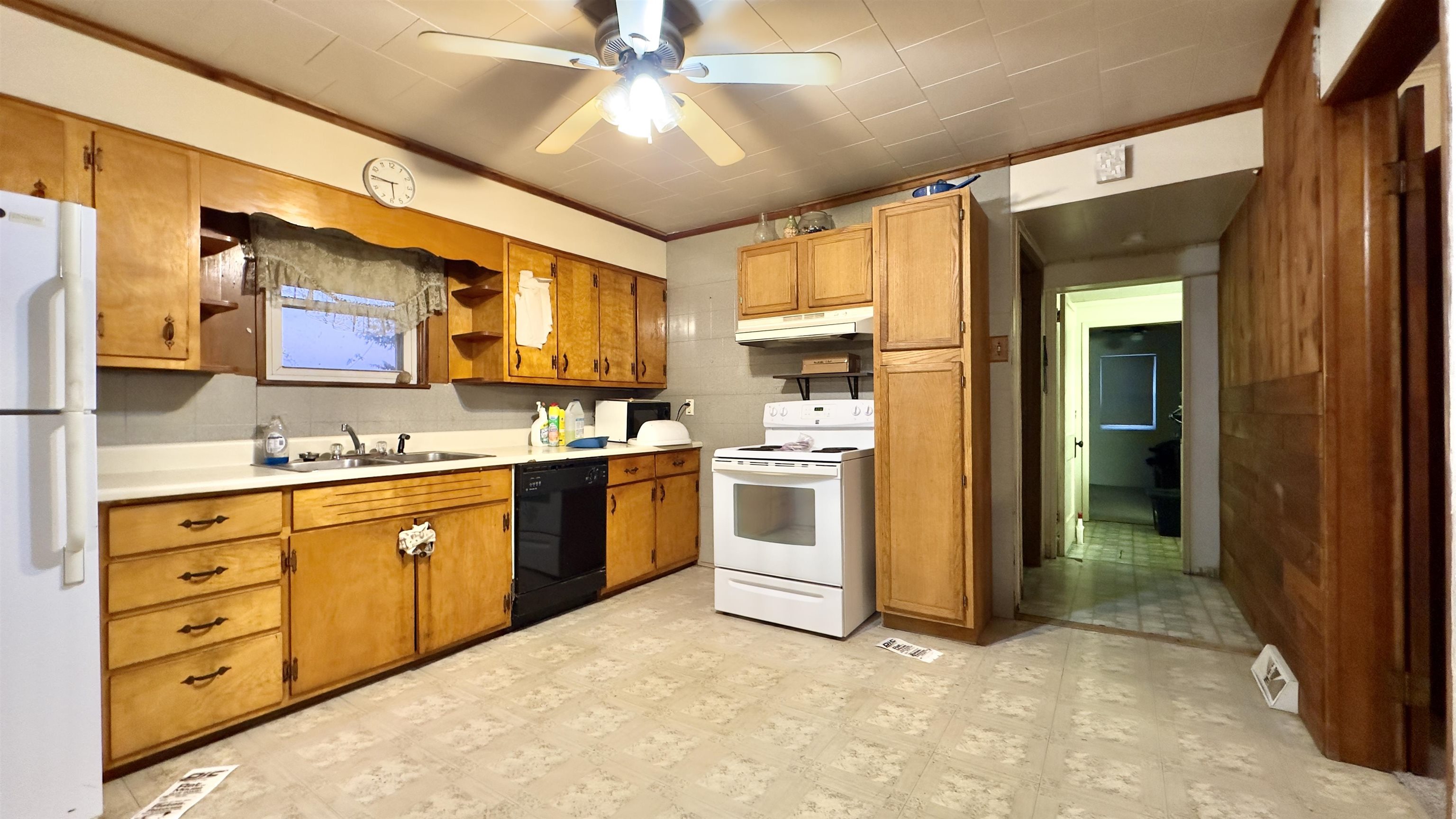 9444 Martin Street Property Photo 25