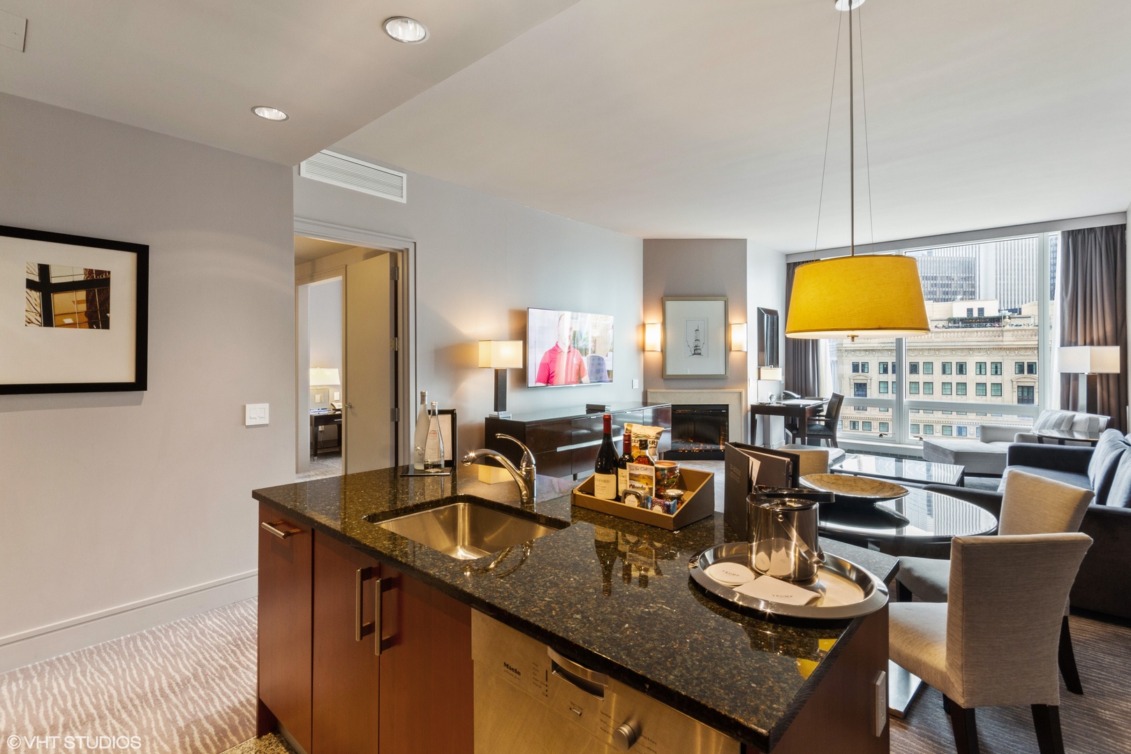 401 N Wabash Avenue 1842 Property Photo 4