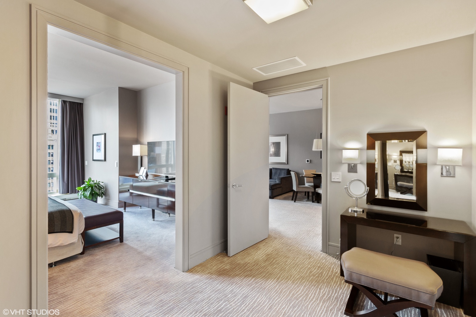 401 N Wabash Avenue 1842 Property Photo 8