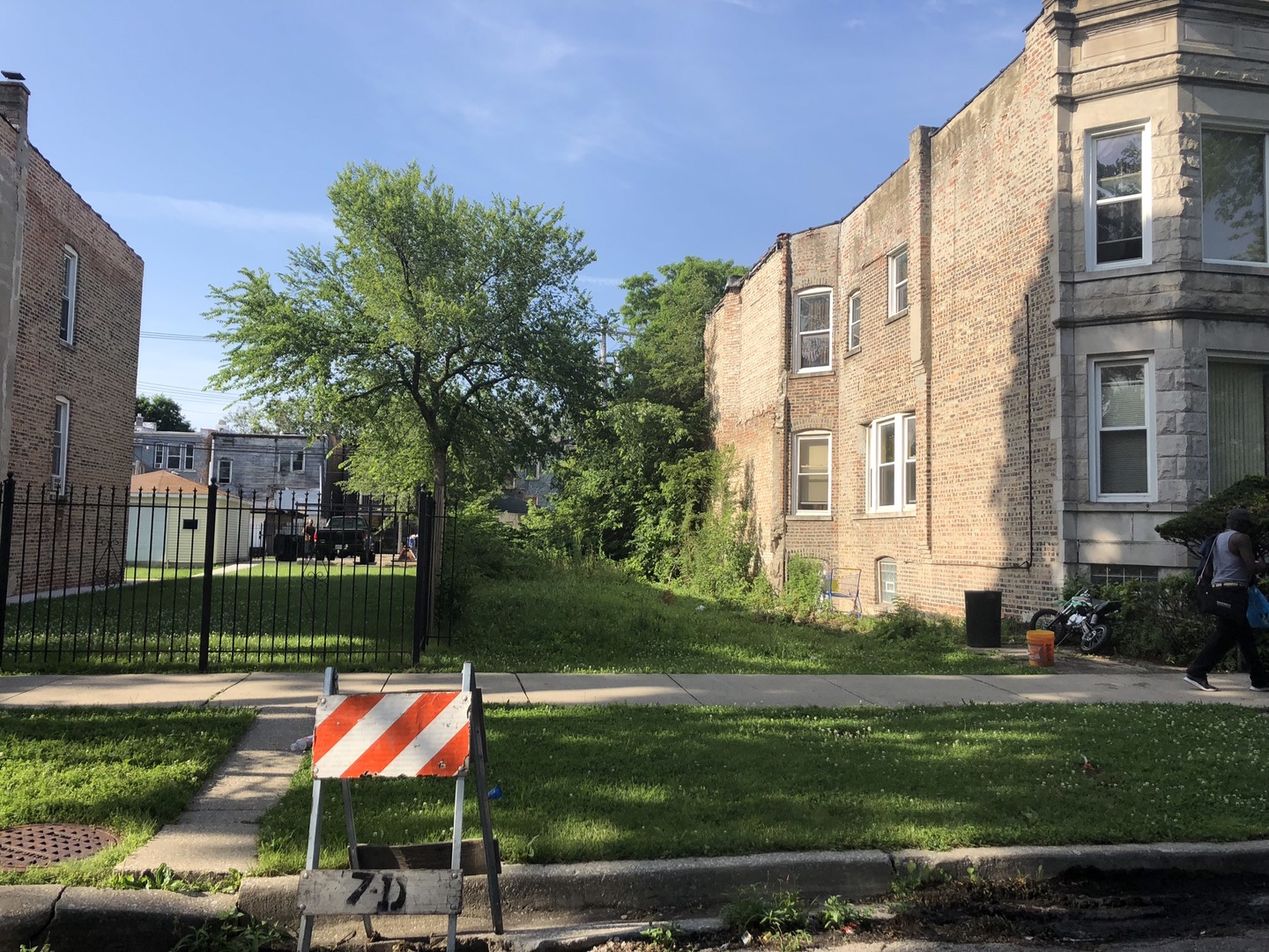 3929 W Flournoy Street Property Photo 1