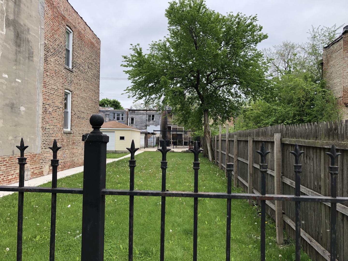 3929 W Flournoy Street Property Photo 3