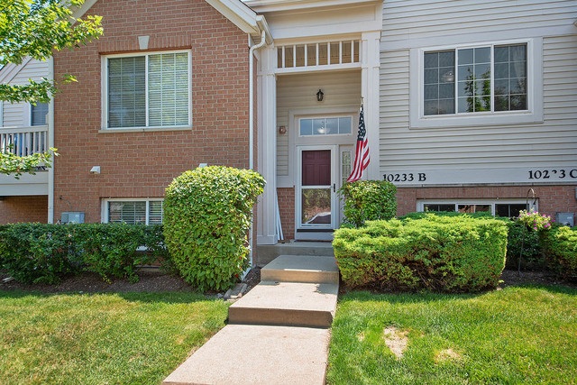 10233 Concord Lane B Property Photo 1