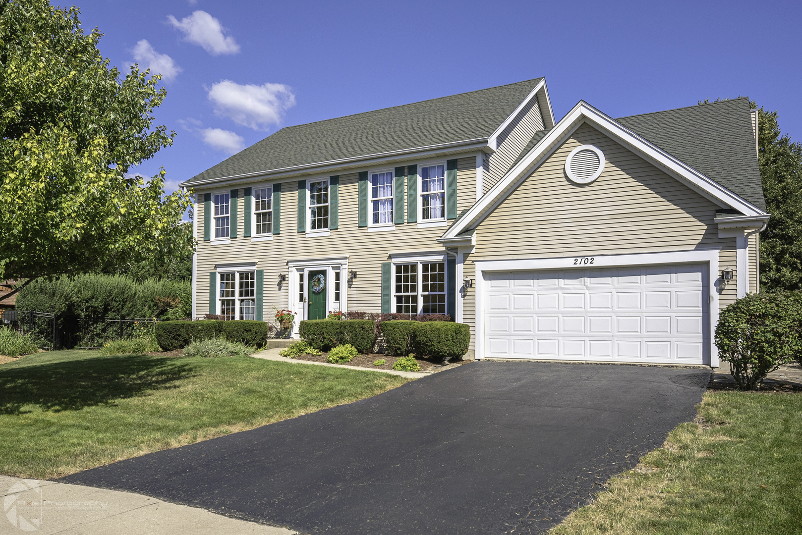 2102 Glencorse Circle Property Photo 1