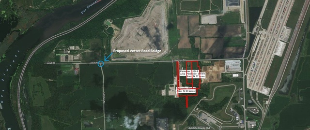 21241 W Schweitzer Road Property Photo 2