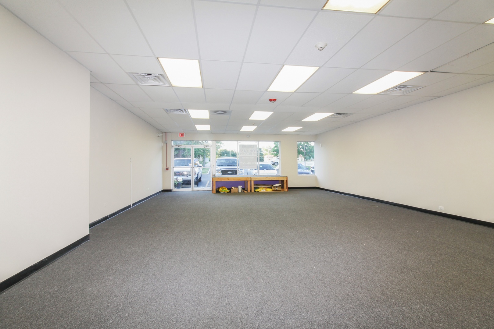 110 S Neltnor Boulevard 6 Property Photo 8