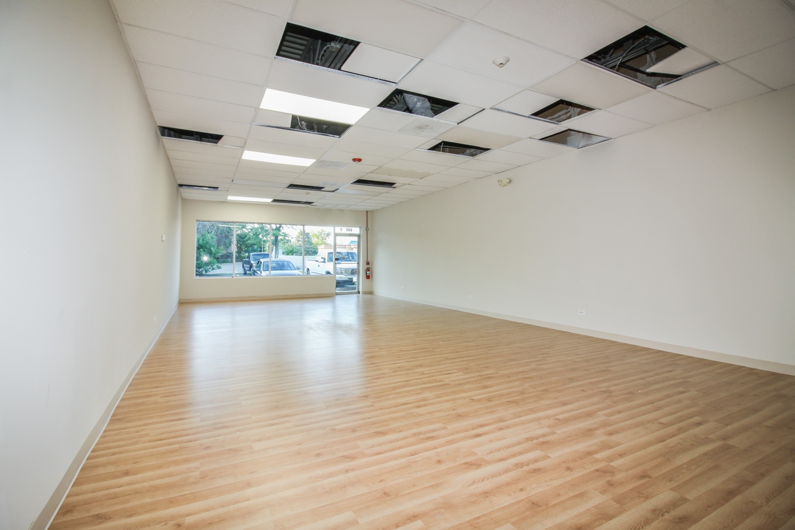 110 S Neltnor Boulevard 6 Property Photo 17