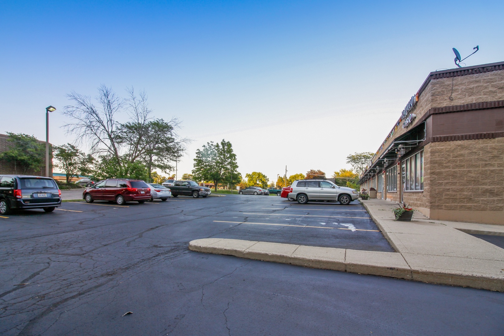 110 S Neltnor Boulevard 6 Property Photo 20