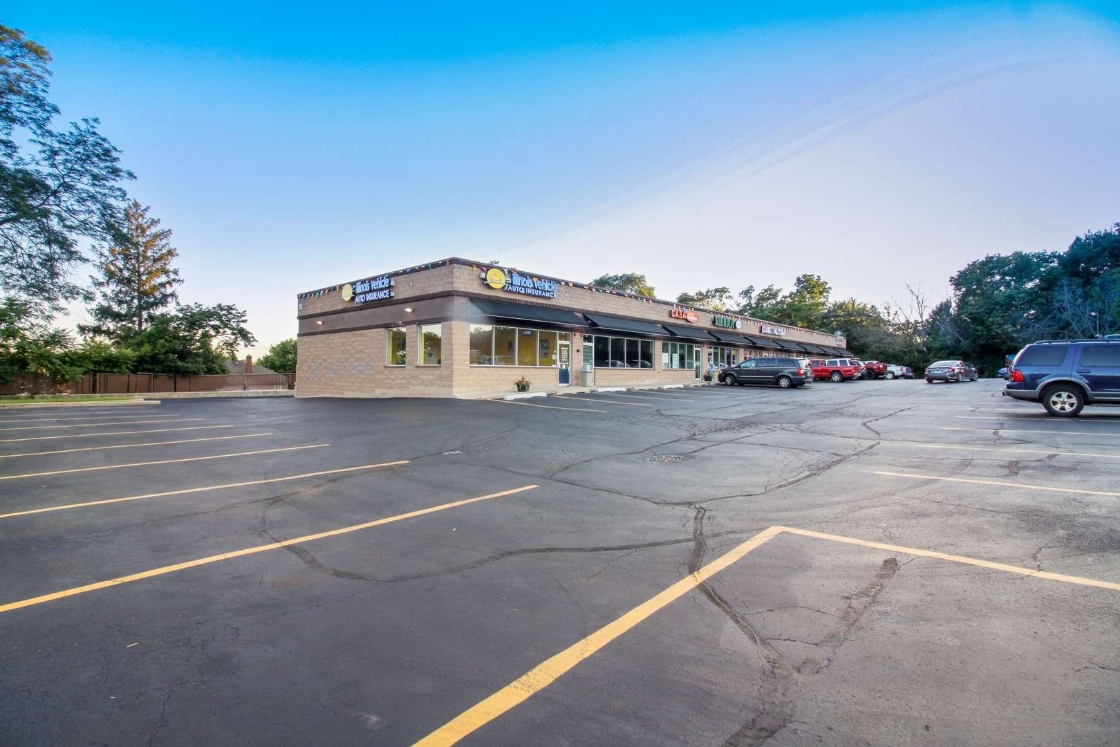 110 S Neltnor Boulevard 6 Property Photo 4