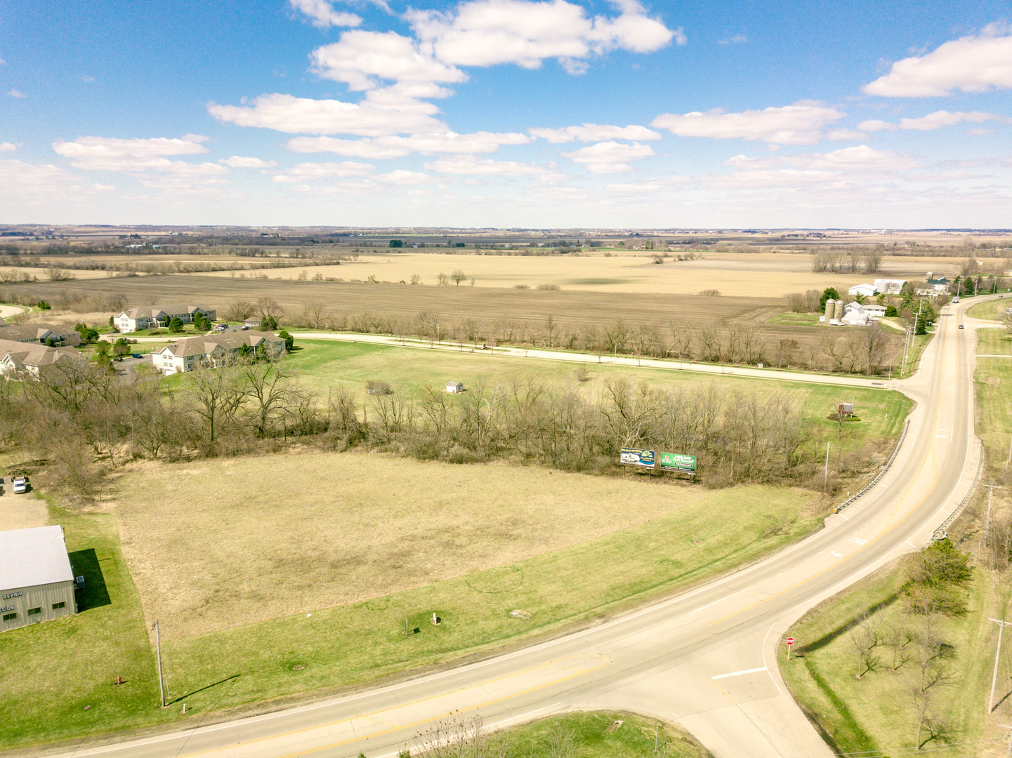 00 Route 14 Highway Property Photo 1