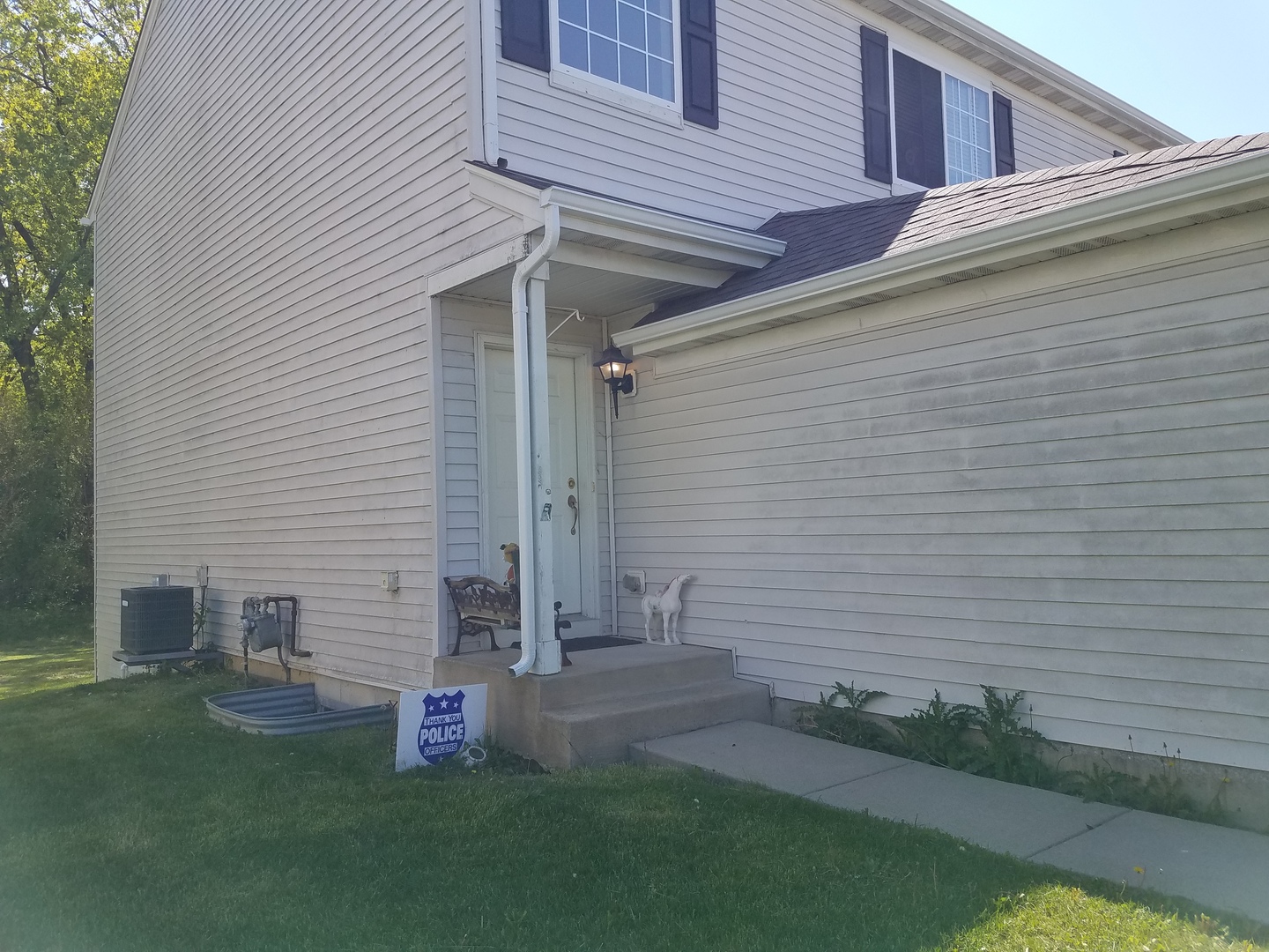 1526 Peachtree Lane Property Photo 1