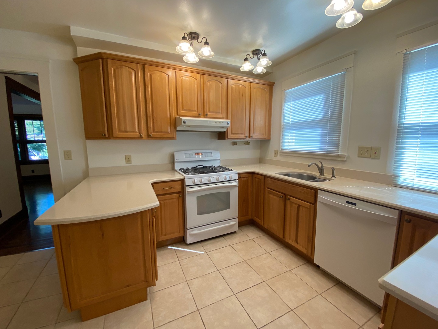 409 Phoenix Avenue Property Photo 12