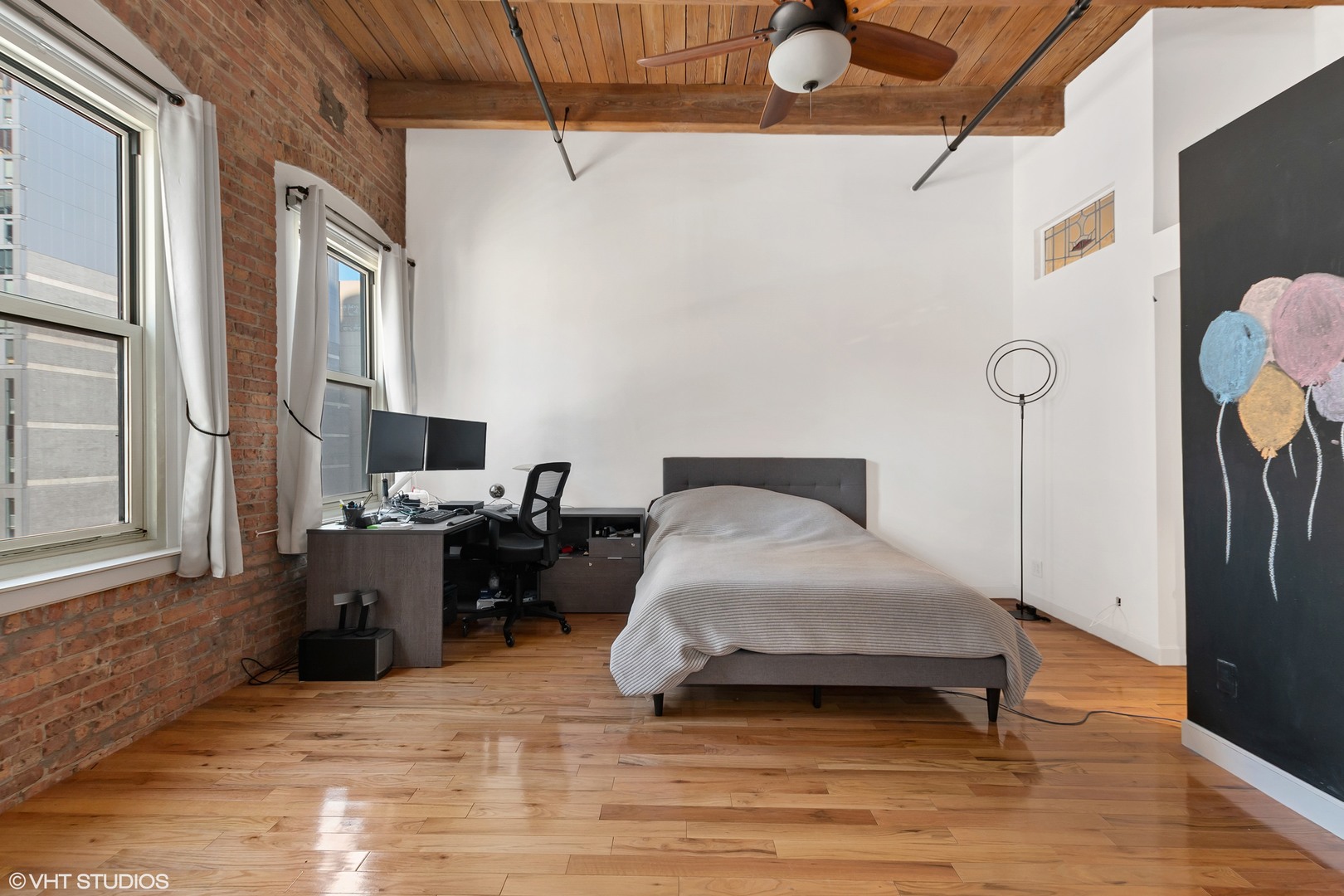 S 900 Wabash Avenue 704 Property Photo 8