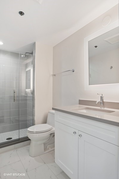 N 950 Michigan Avenue 4304 Property Photo 13