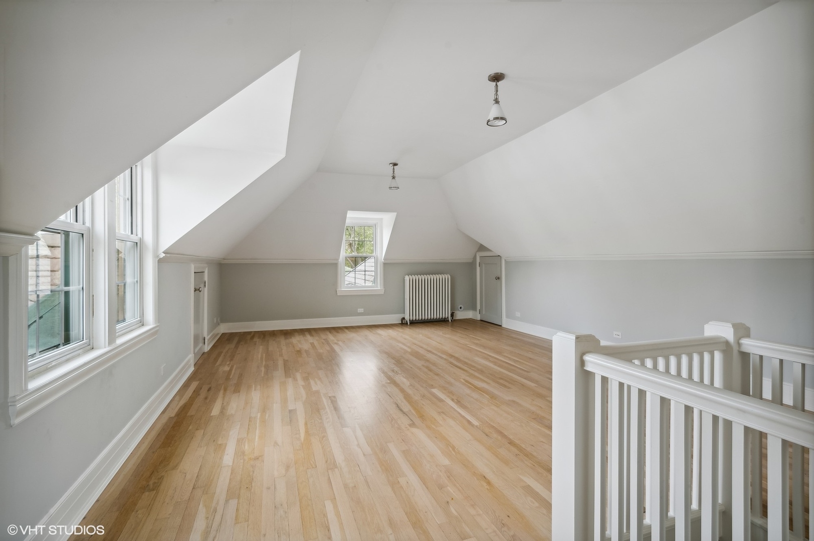 157 Woodstock Avenue Property Photo 70