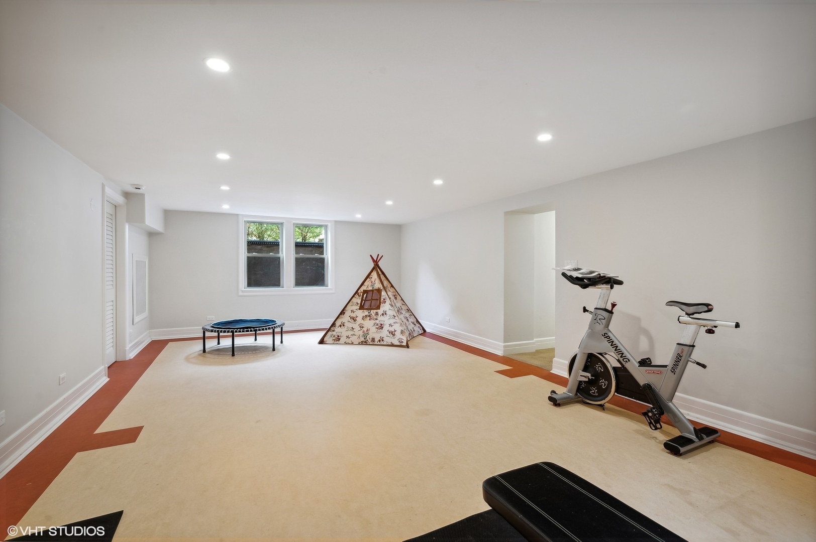 157 Woodstock Avenue Property Photo 77
