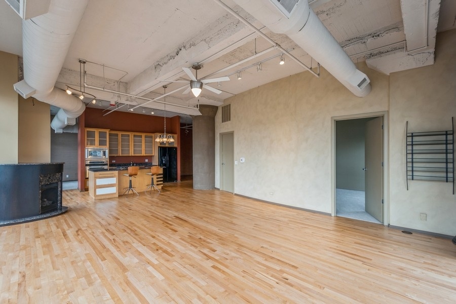 S 1530 State Street 500 Property Photo 7