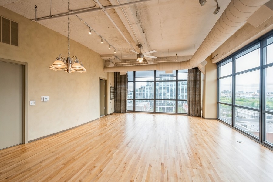 S 1530 State Street 500 Property Photo 8