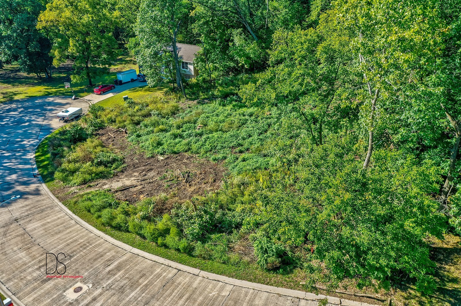 412 Deer Timber Lane Property Photo 3