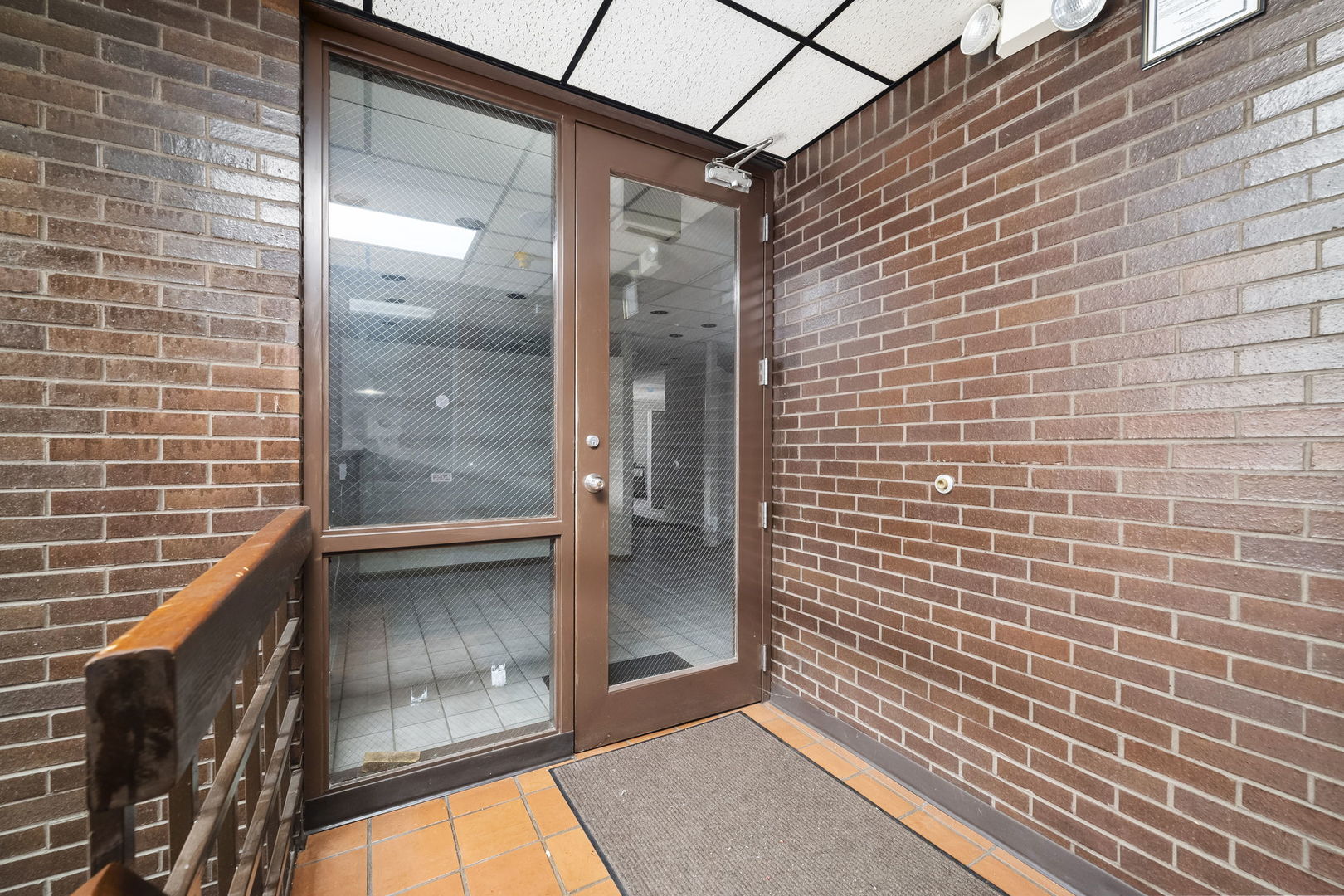 1106 N Larkin Avenue B Property Photo 6