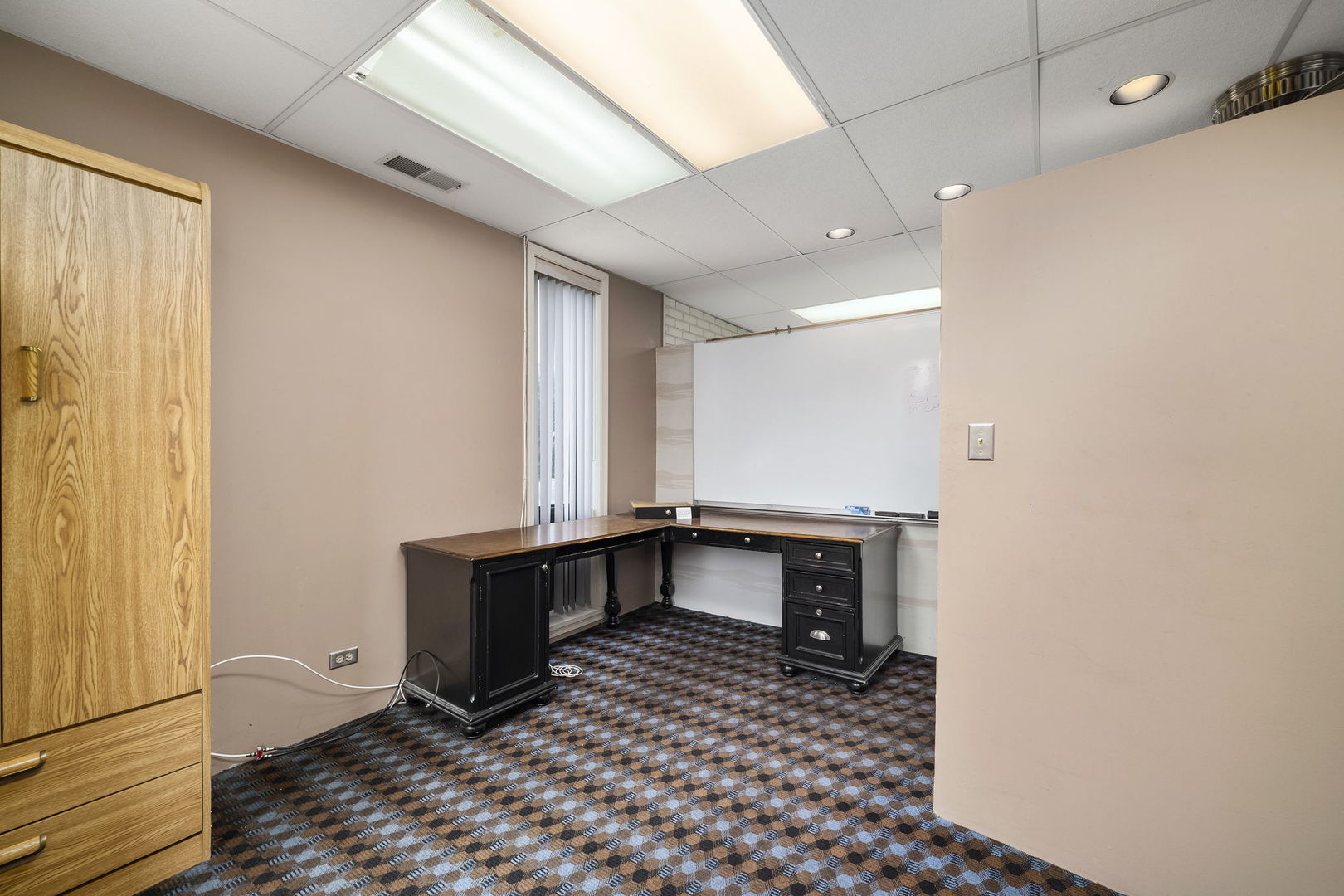 1106 N Larkin Avenue B Property Photo 15