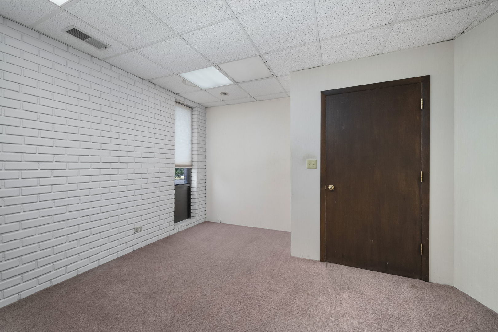 1106 N Larkin Avenue B Property Photo 22