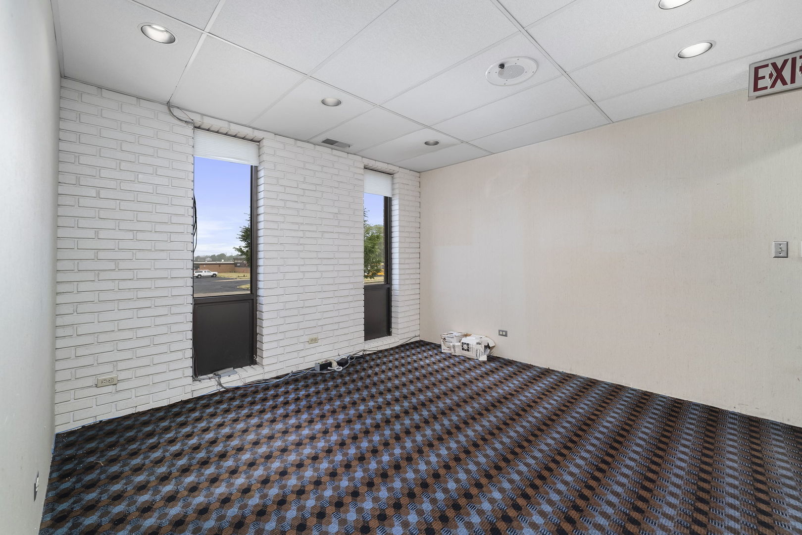 1106 N Larkin Avenue B Property Photo 23