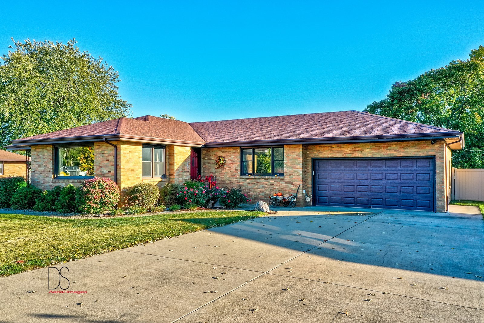 7 Marilla Park Road Property Photo 1